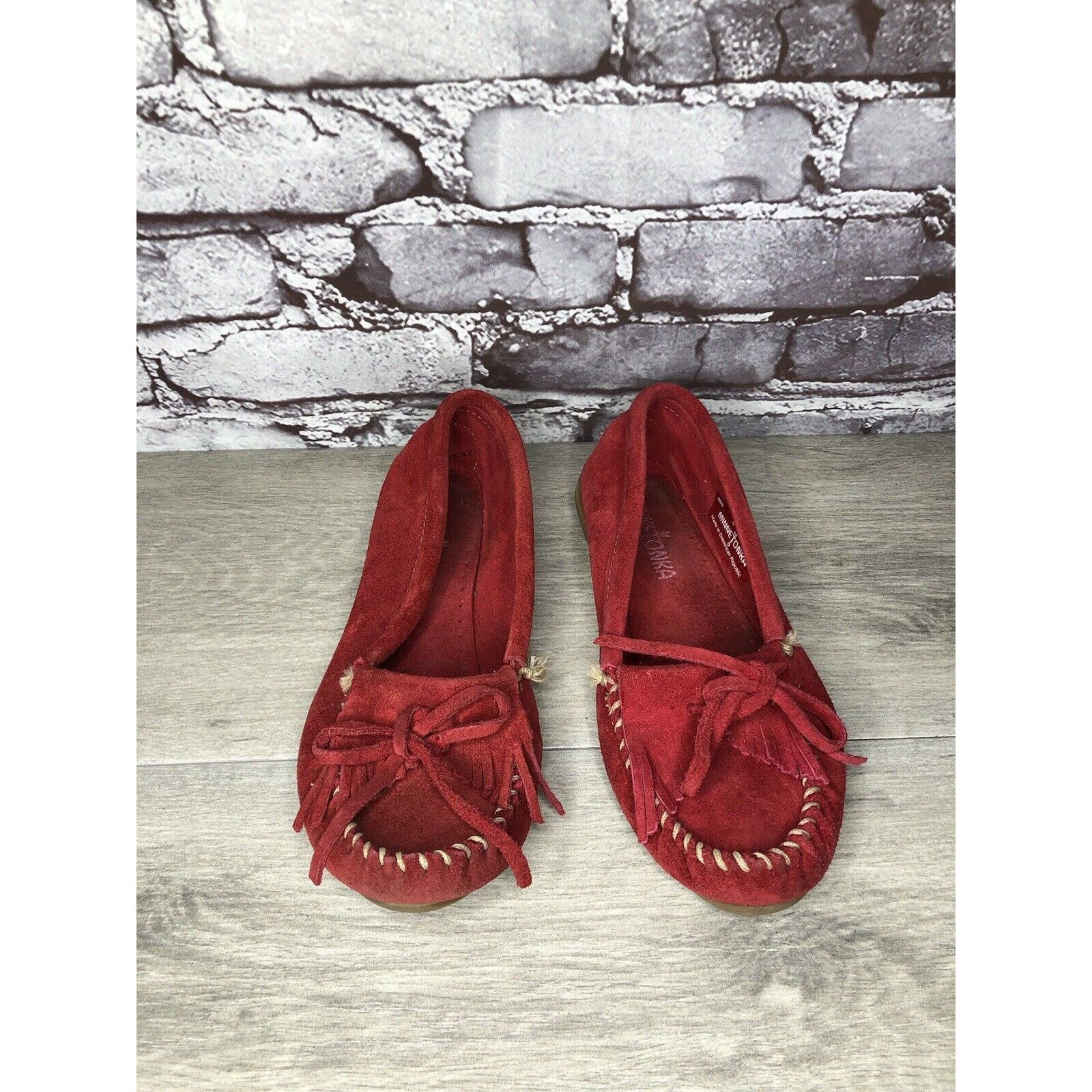 Minnetonka Minnetonka Red Suede Kiltie Fringe Bow Moccasins Shoes Women Size US 6 / IT 36 - 16 Thumbnail