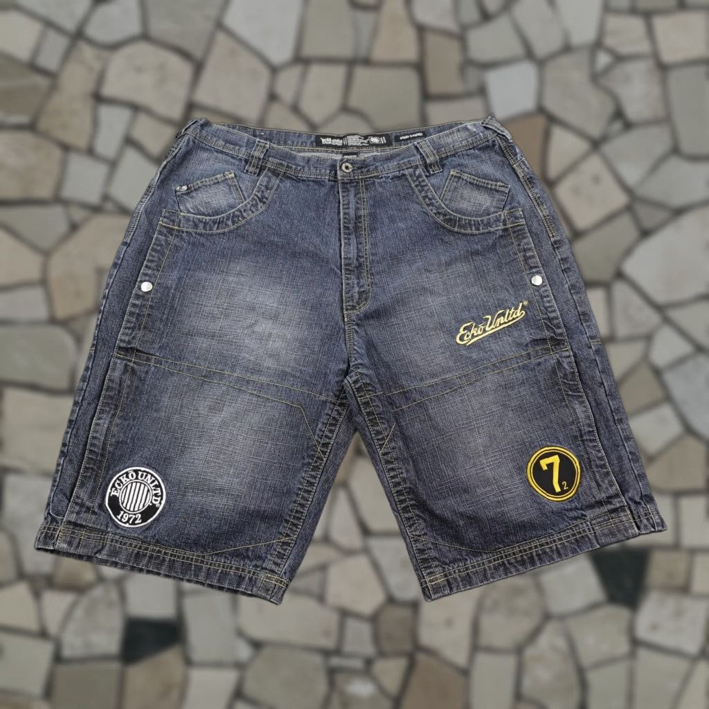 Ecko Unltd. VINTAGE Ecko Unltd Shorts Mens 40 Blue Denim Baggy Carpenter Embroidered Y2K Relaxed Cargo Denim Casual Mens 40 Blue Size US 40 / EU 56 - 1 Thumbnail