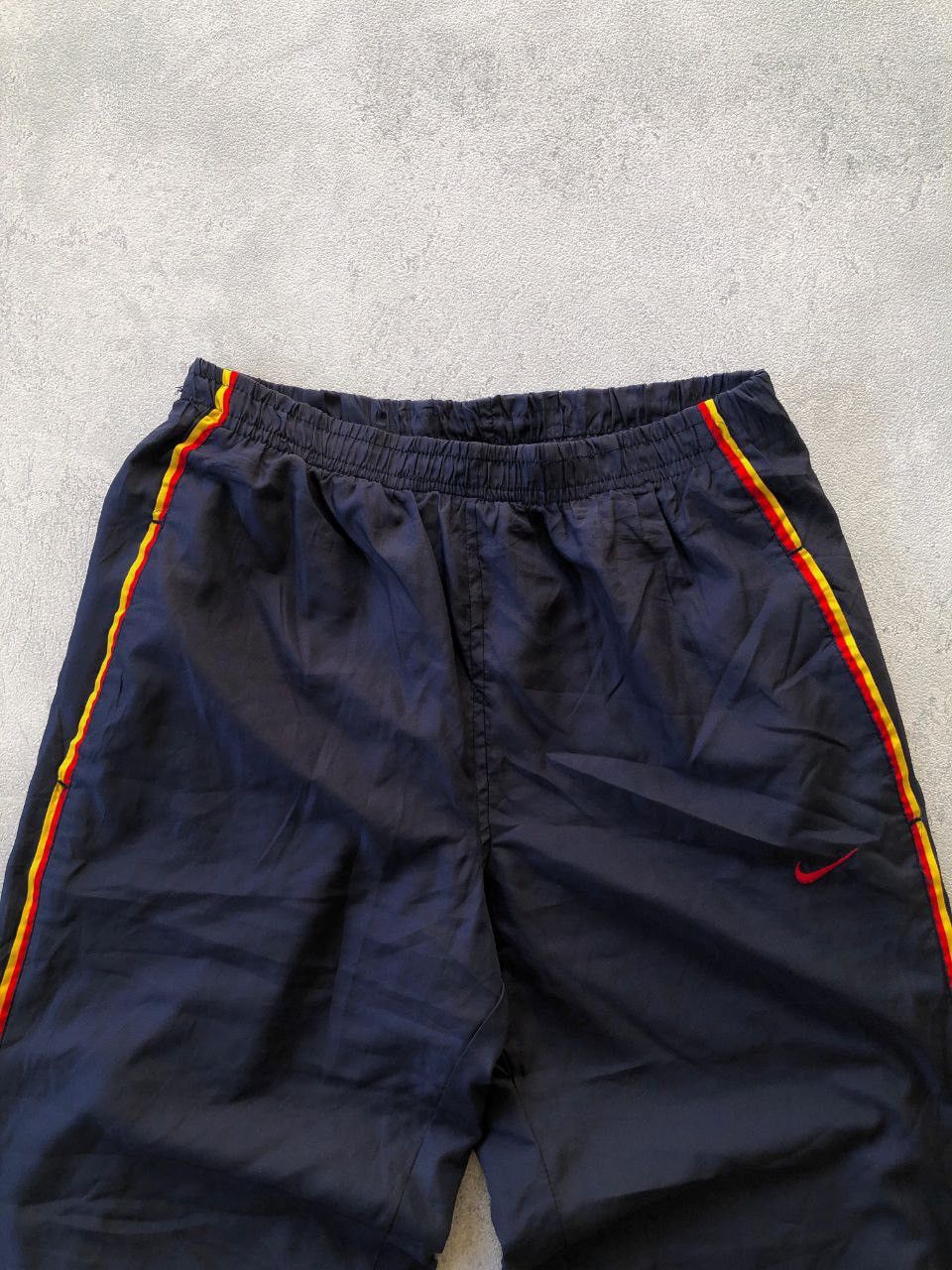 Nike Vintage Nike y2k Small Logo Trackpants Stripe Black Size US 30 / EU 46 - 4 Thumbnail