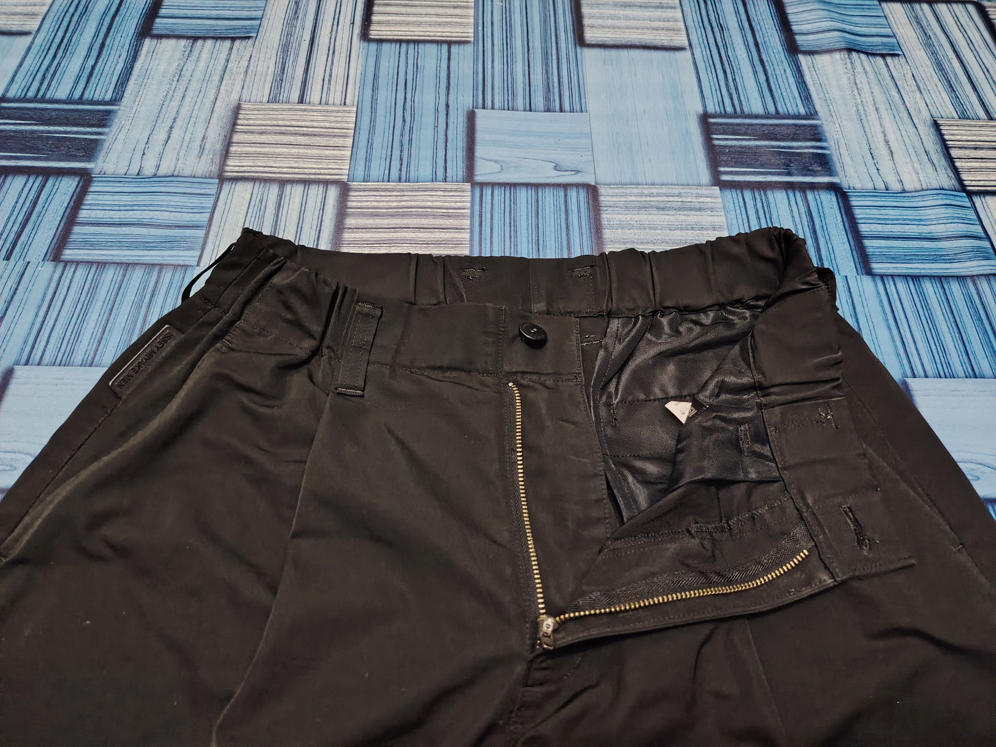 Issey Miyake Issey miyake men relaxed black pants Size US 29 - 8 Thumbnail