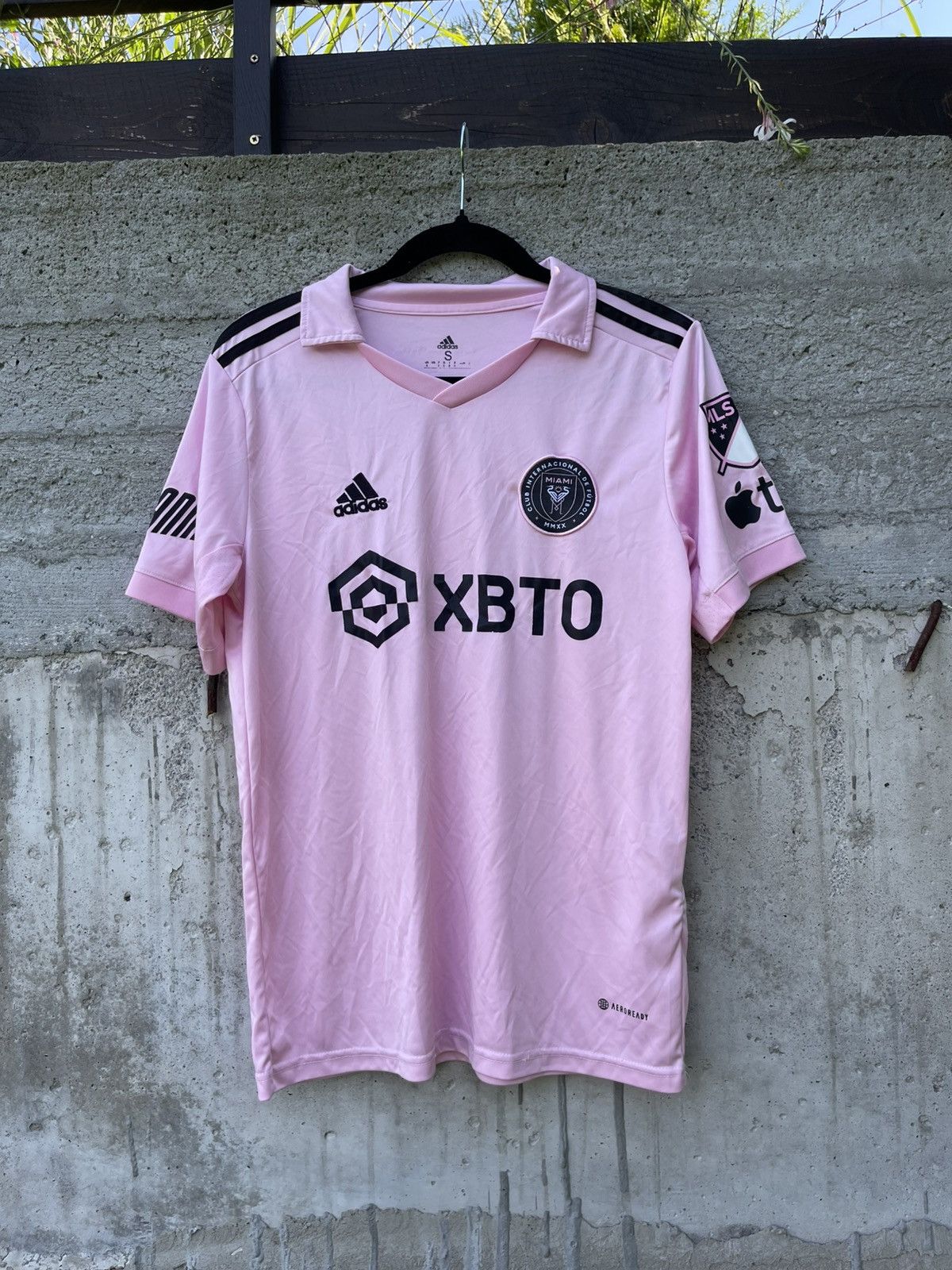 Nike Adidas Inter Miami Messi pink jersey Size US S / EU 44-46 / 1 - 5 Thumbnail