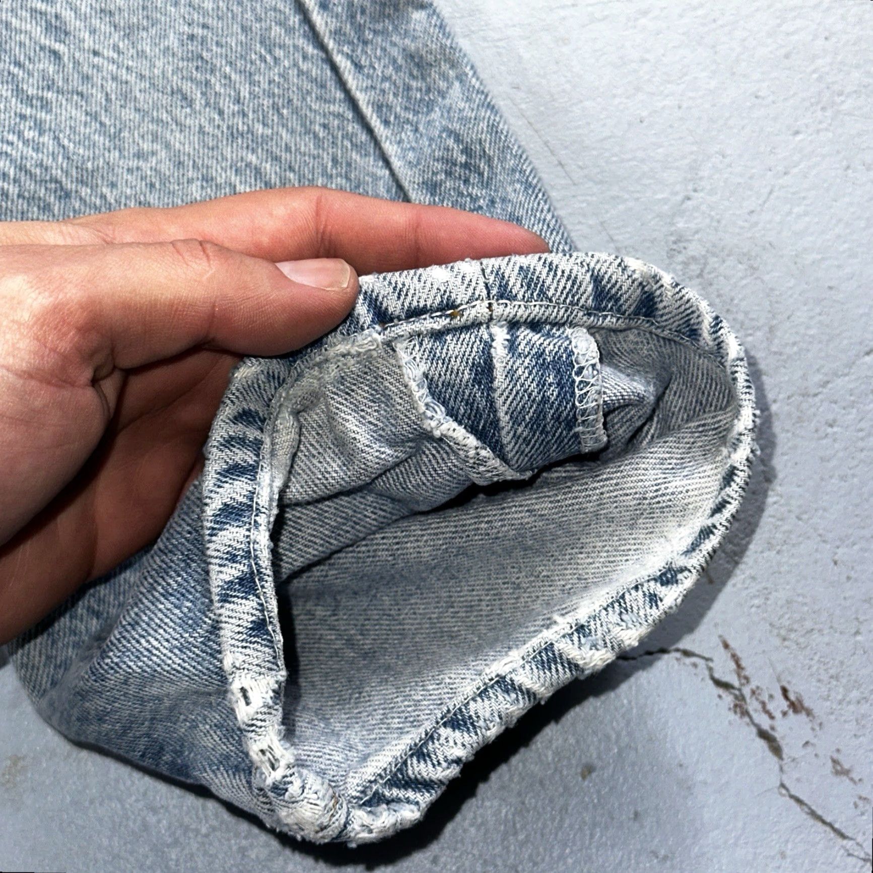 Levi's VINTAGE Levi's 501 Jeans Men 33x30 Straight Leg 80s Blue Denim Mid Rise Comfort 90s Size US 33 - 7 Thumbnail