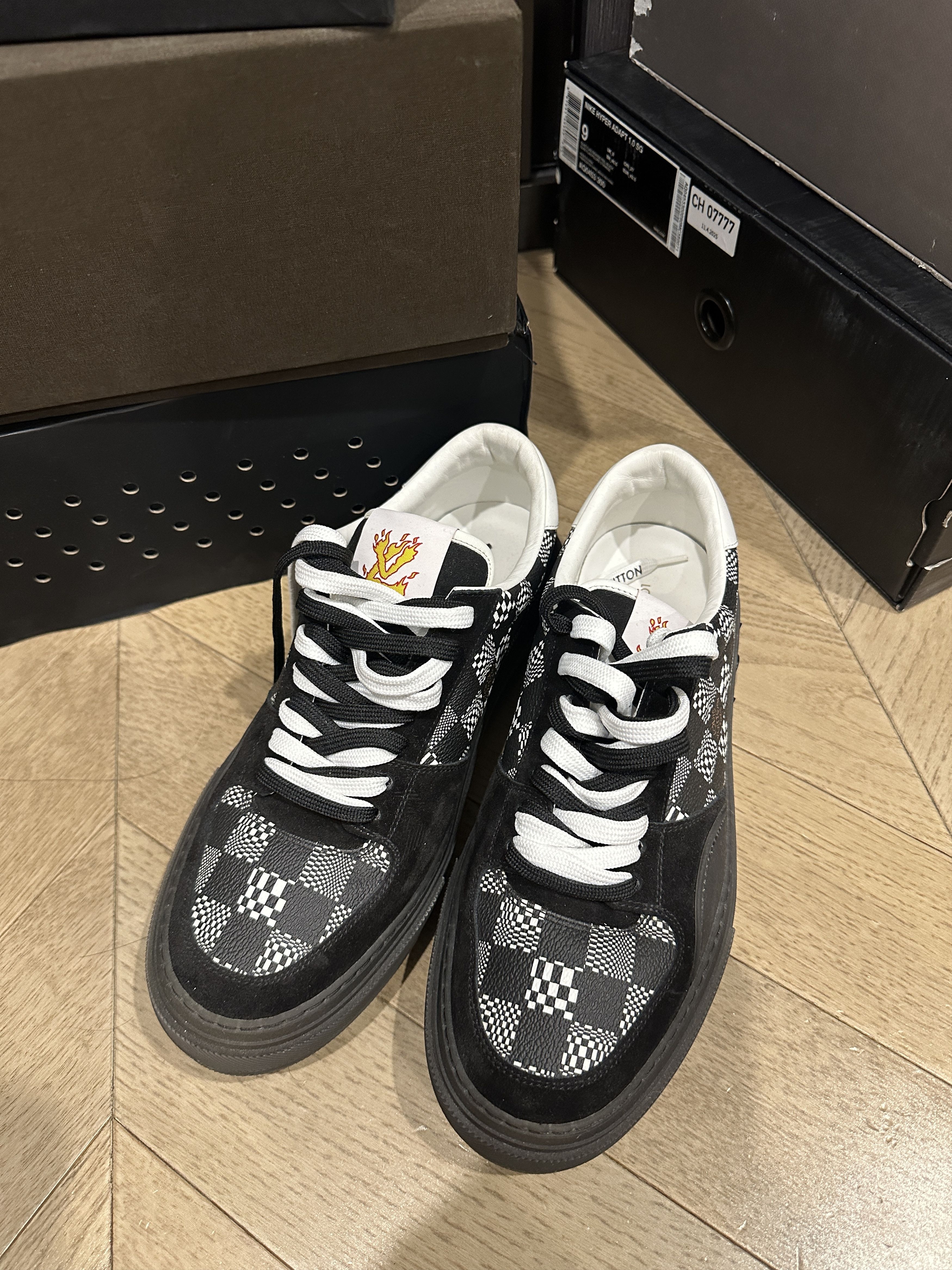 Louis Vuitton Ollie Sneakers Size US 8 / EU 41 - 1 Thumbnail