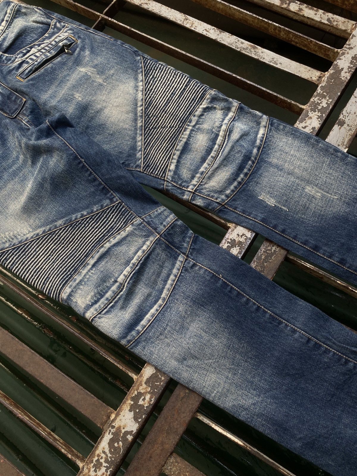 Balmain Balmain - Distressed Biker Jeans Denim Blue Washed Size US 30 / EU 46 - 4 Thumbnail