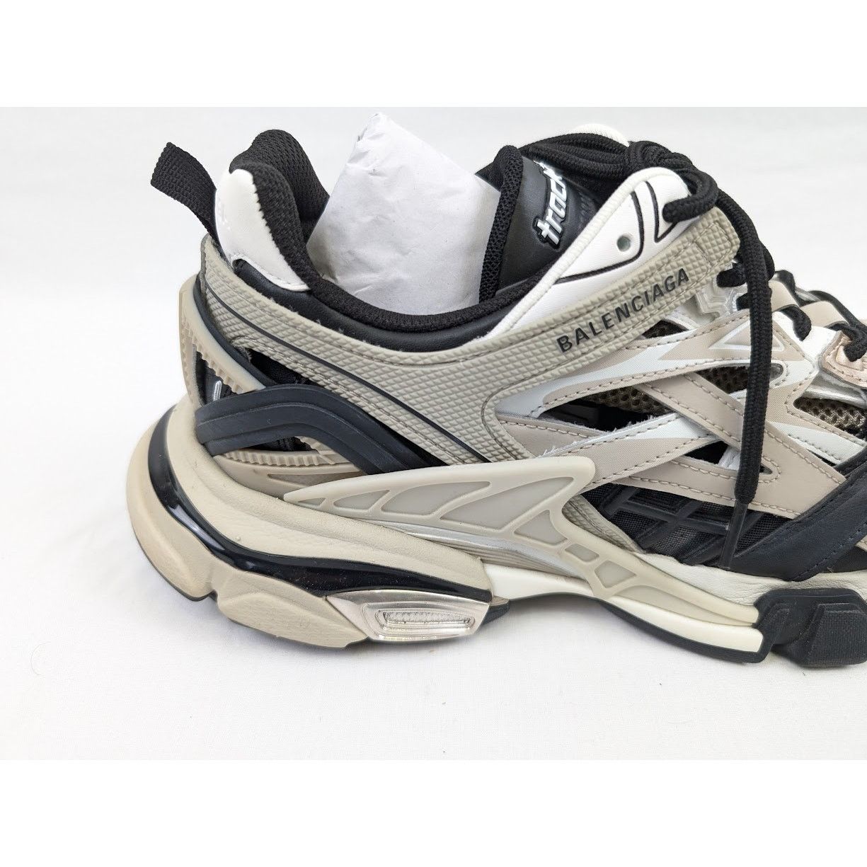 Balenciaga o1rshd1 Rubber Track.2 Open Low-Top Sneakers in Beige/Black Size US 7 / EU 40 - 5 Thumbnail