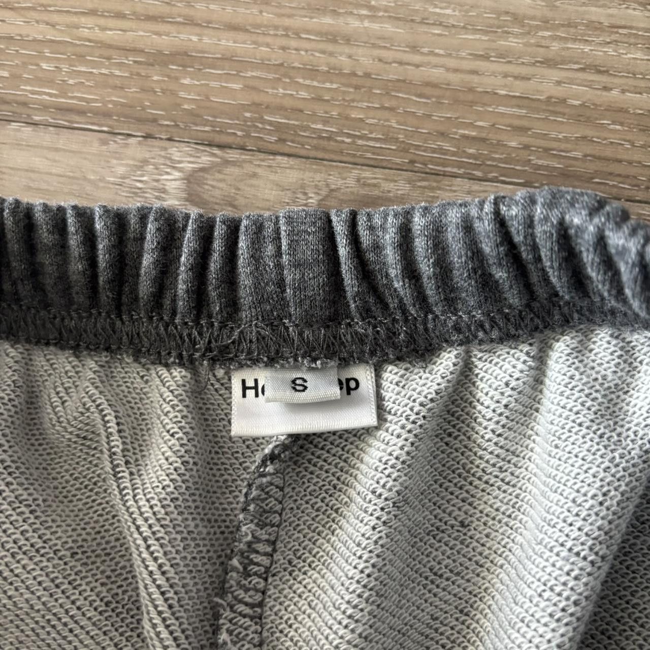 Vintage Crazy Vintage Y2K/2000s Grey Baggy Essential Sweatpants! Size S Size US 30 / EU 46 - 6 Thumbnail
