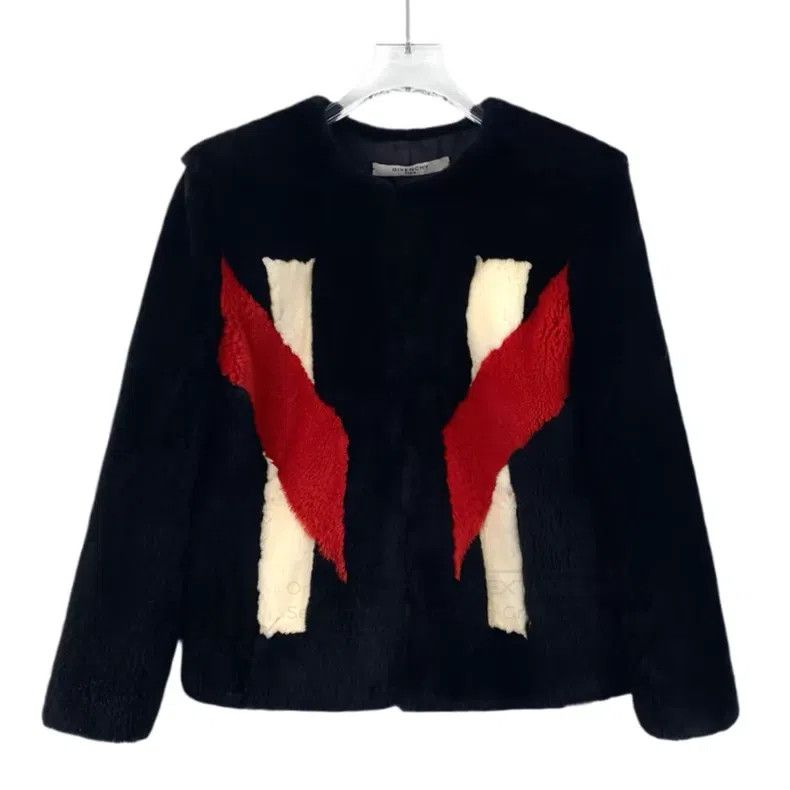 Givenchy Givenchy Black Crewneck Long Sleeve Fur Jacket Size XS / US 0-2 / IT 36-38 - 1 Thumbnail