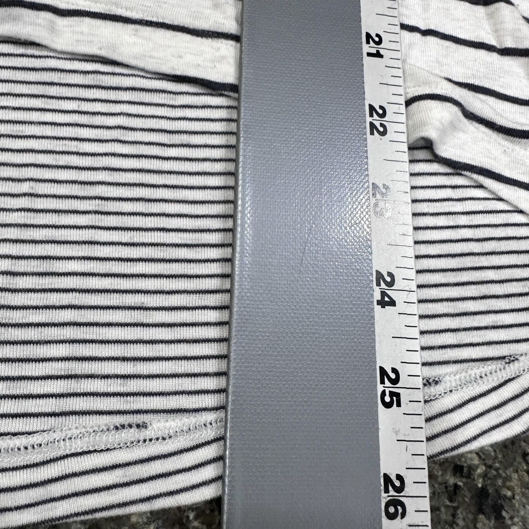 Vintage Cabi Womens Small Black White Striped Split Panel Long Sleeve High Low Blouse Size S / US 4 / IT 40 - 5 Thumbnail