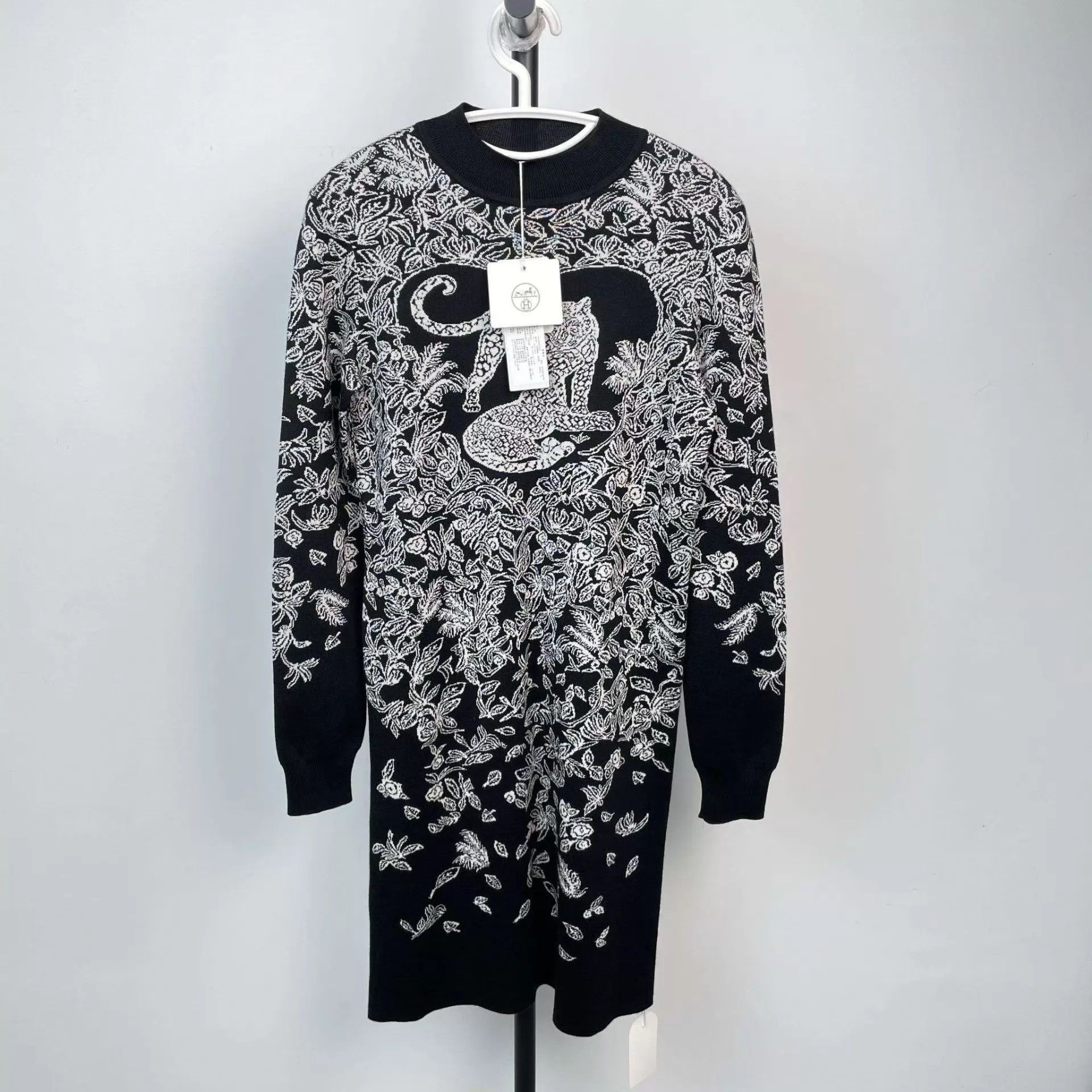 Hermes Hermès knit dress 36 black/white colorblock Size XS / US 0-2 / IT 36-38 - 1 Thumbnail