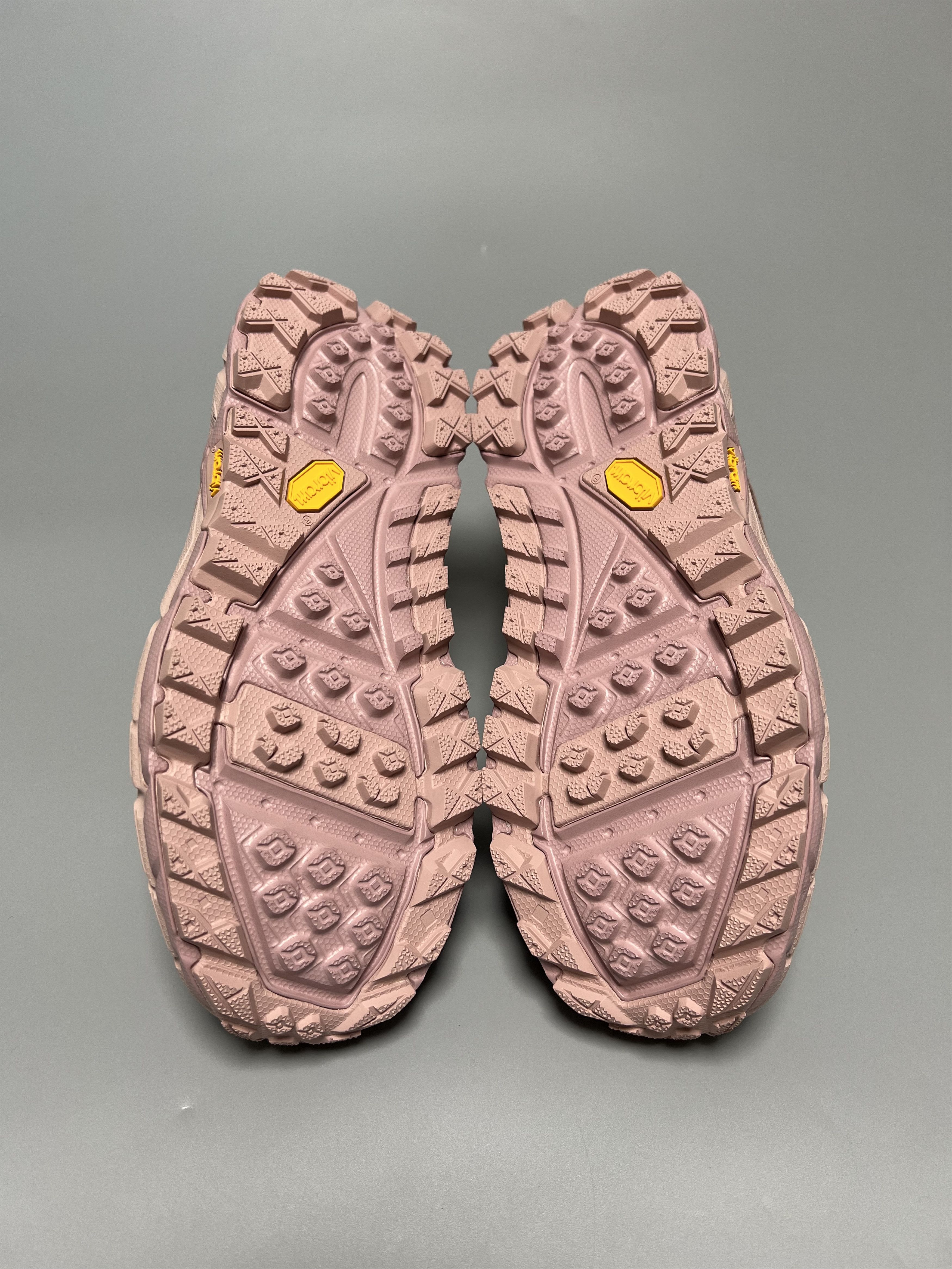 Hoka Hoka One One U Tor Ultra Low Hiking Shoes Size US 7 / IT 37 - 15 Thumbnail