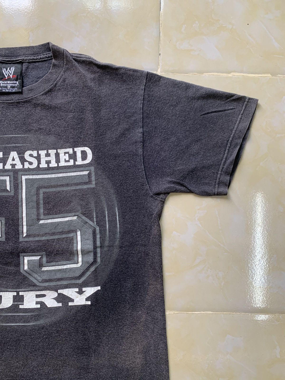 WWE VINTAGE WWE AUTHENTIC UNLEASHED FURY RARE TEE Size US M / EU 48-50 / 2 - 5 Thumbnail