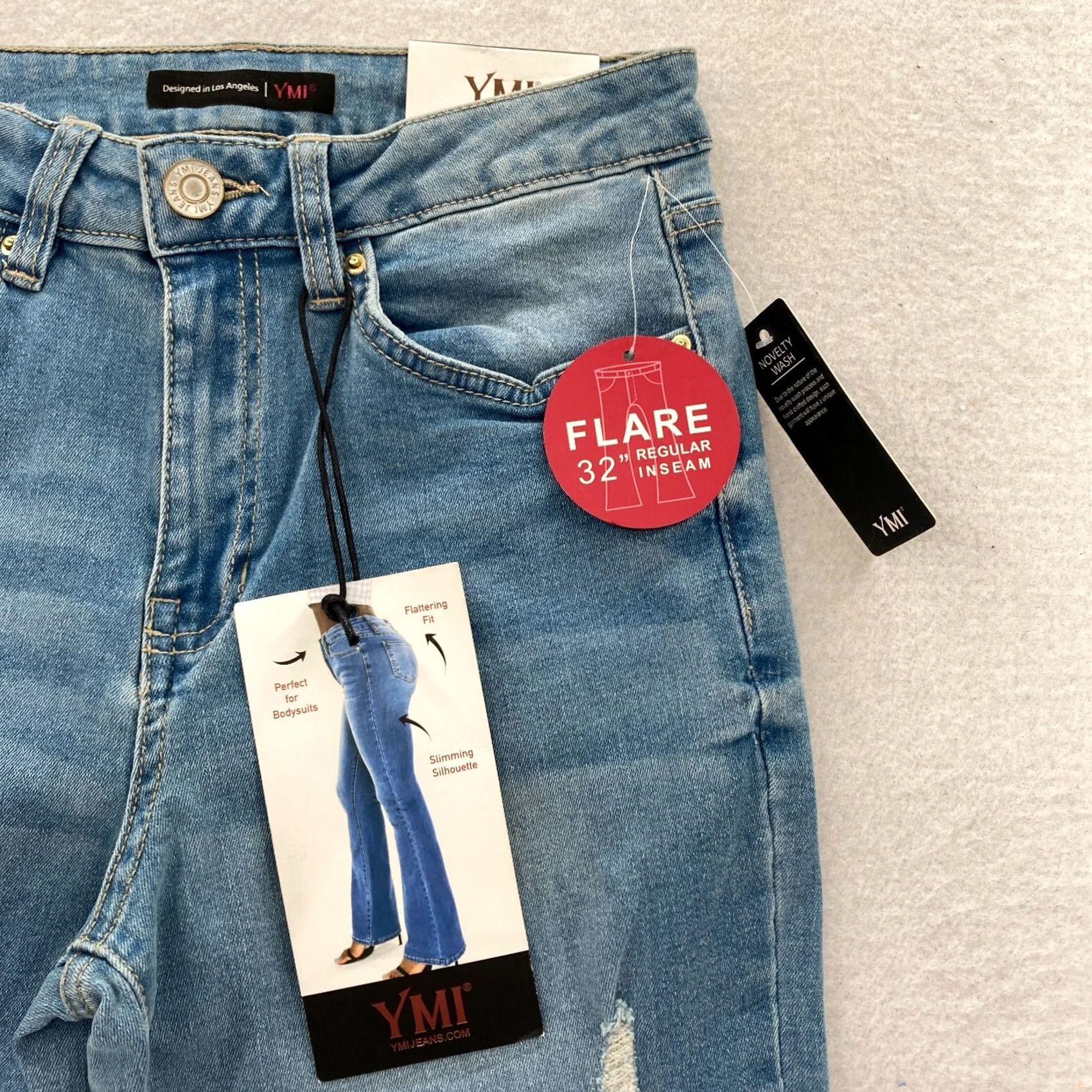 Vintage YMI Jeans Women's Flared Leg High Rise Medium Wash Blue Denim Distressed 7/28 Jeans Womens Size 28 (Regular) Blue Cotton Polyester Denim Size 28" / US 6 / IT 42 - 4 Thumbnail