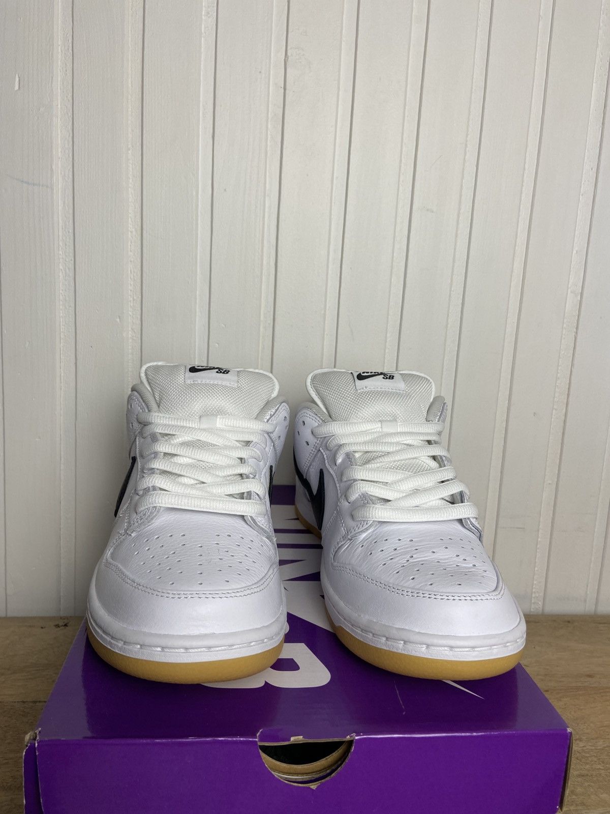 Nike New Nike SB Dunk Low Pro "White Gum" authentic Size 10,5US Size US 10.5 / EU 43-44 - 3 Thumbnail