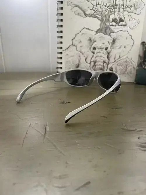 Electric Visual × Vintage Retro punk y2k sunglasses Size ONE SIZE - 4 Thumbnail