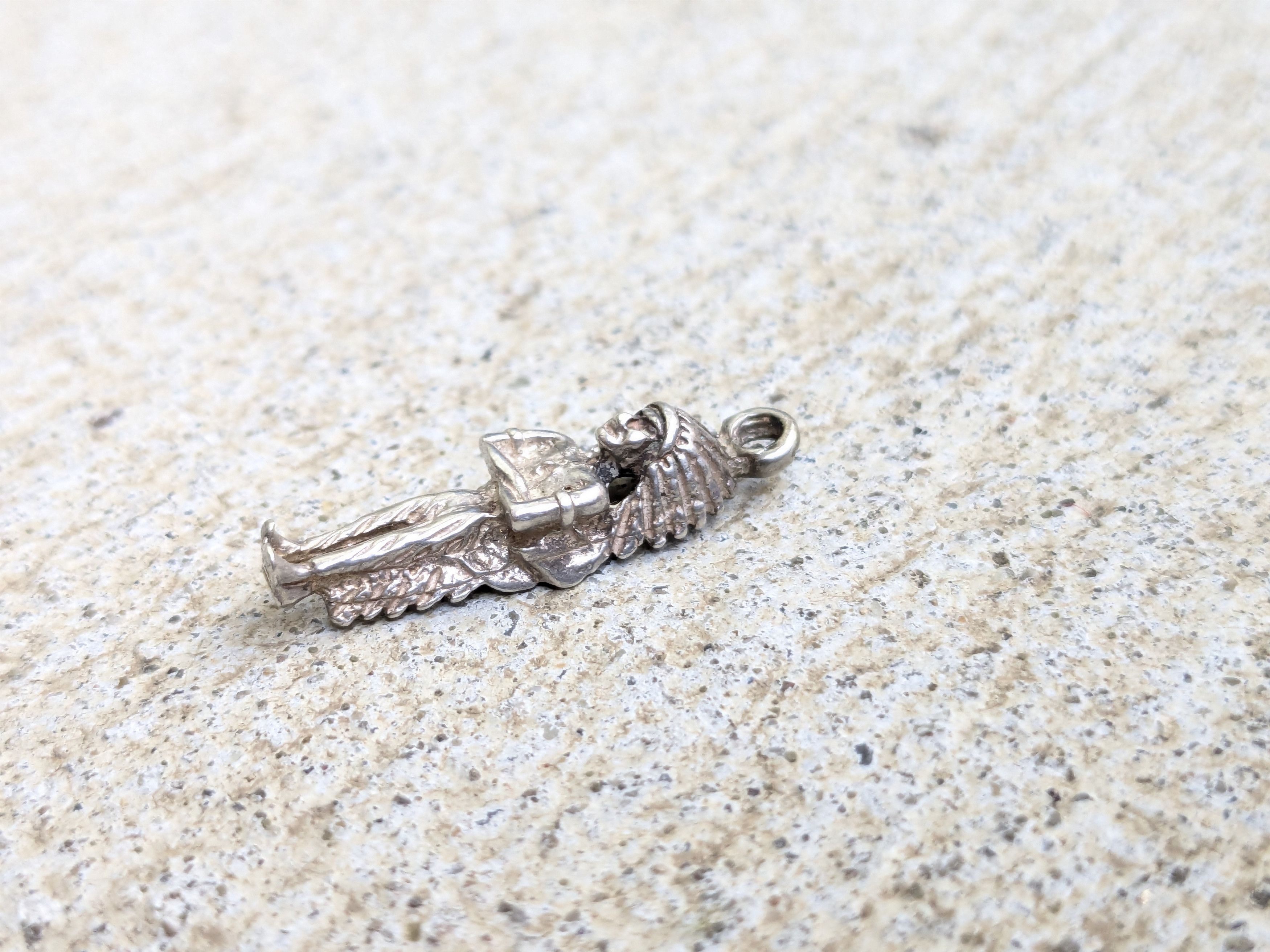 Jewelry × Vintage Vintage Sterling Silver Pendant Indian Chief Headress Size ONE SIZE - 6 Thumbnail