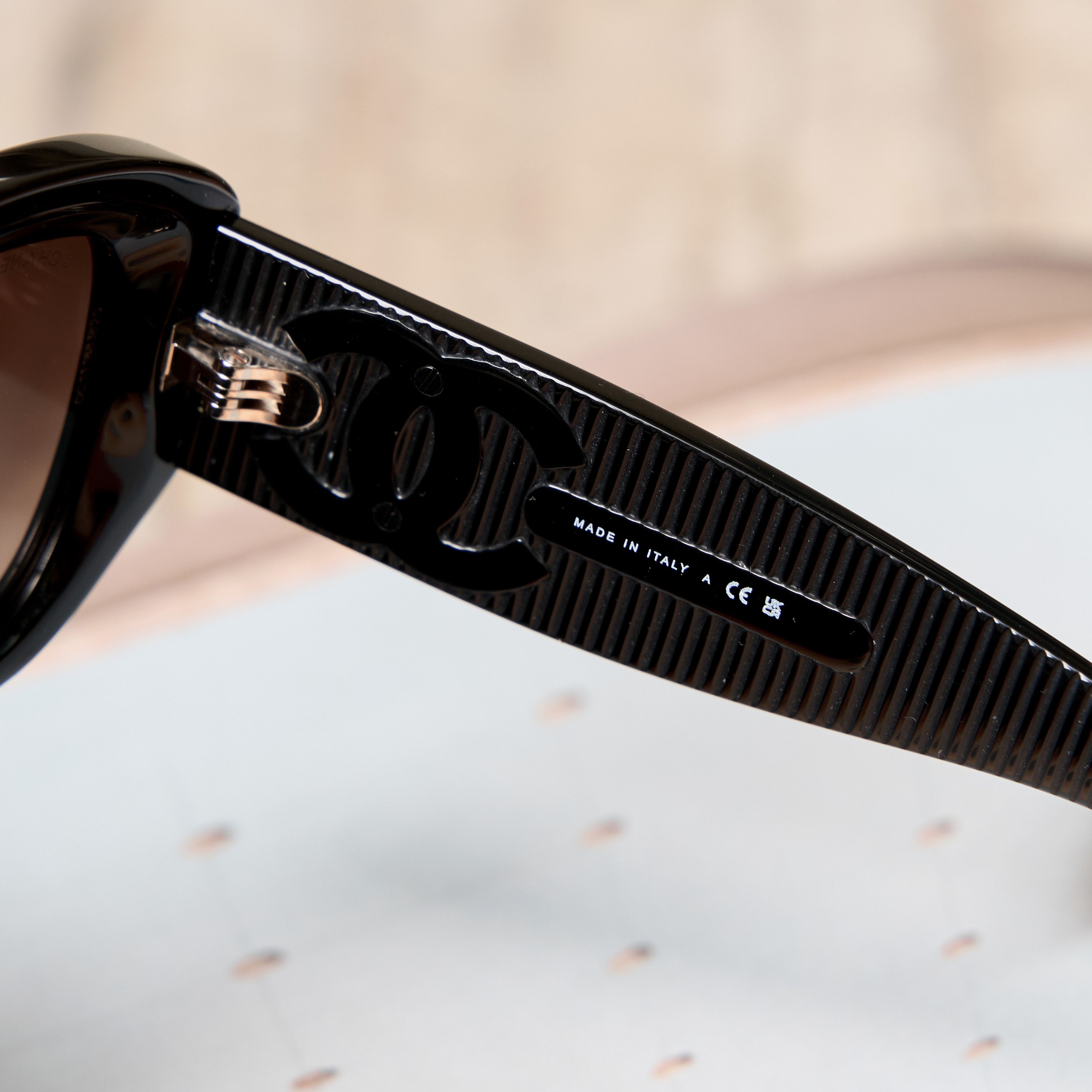 Chanel CHANEL 0CH5493 C622S5 Sunglasses Size ONE SIZE - 4 Thumbnail