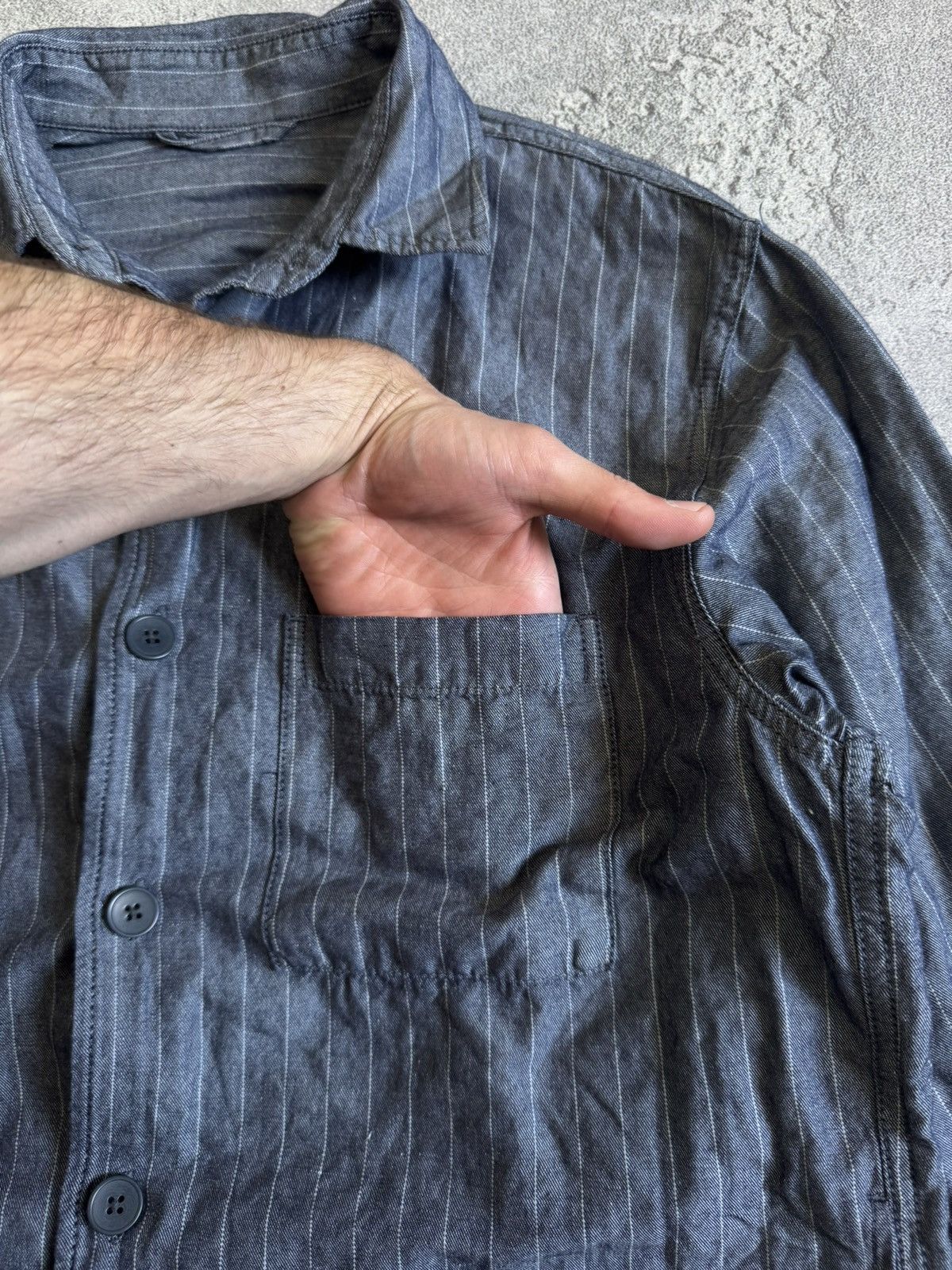 Uniqlo Uniqlo M striped button up overshirts shirt casual Size US M / EU 48-50 / 2 - 9 Thumbnail