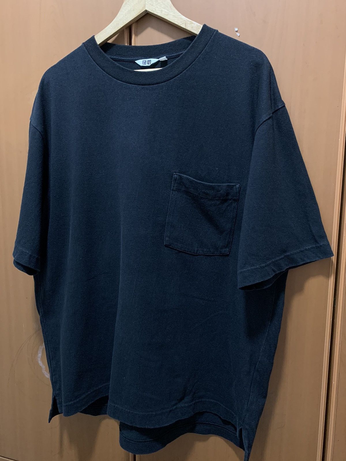 Uniqlo Uniqlo Pocket Tee Big Size Size US XL / EU 56 / 4 - 2 Thumbnail