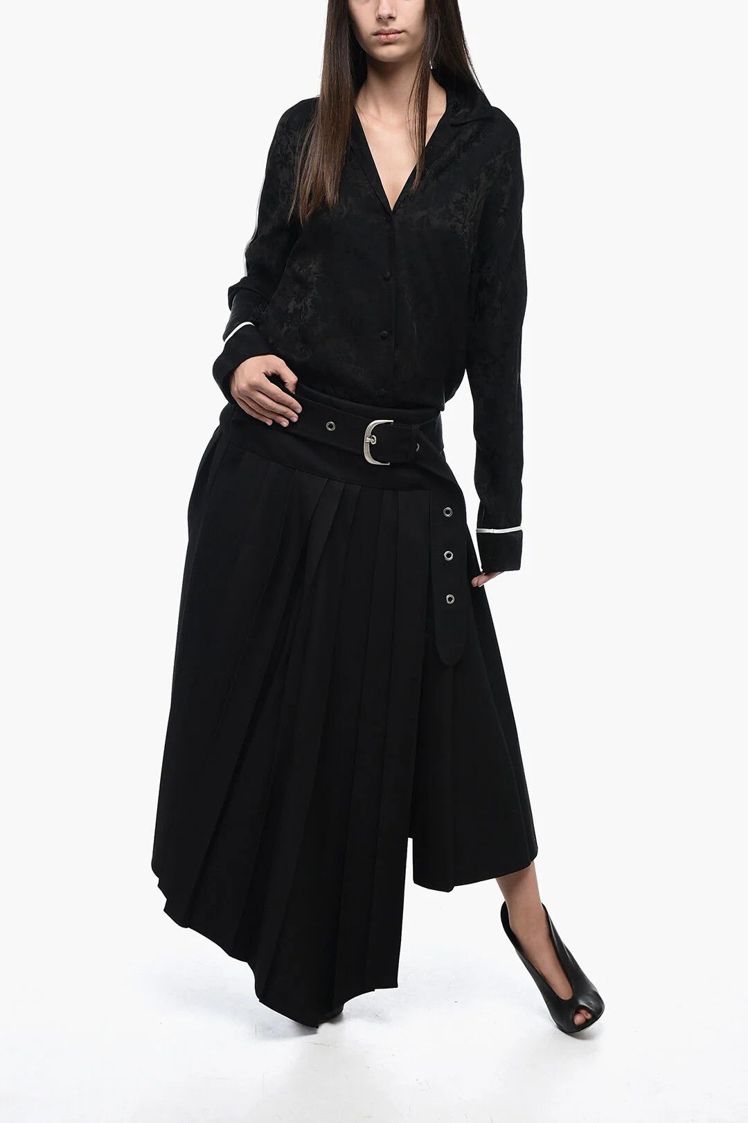 Off-White og1mm0426 Asymmetric Pleated Skirt in Black Size 28" / US 6 / IT 42 - 4 Thumbnail