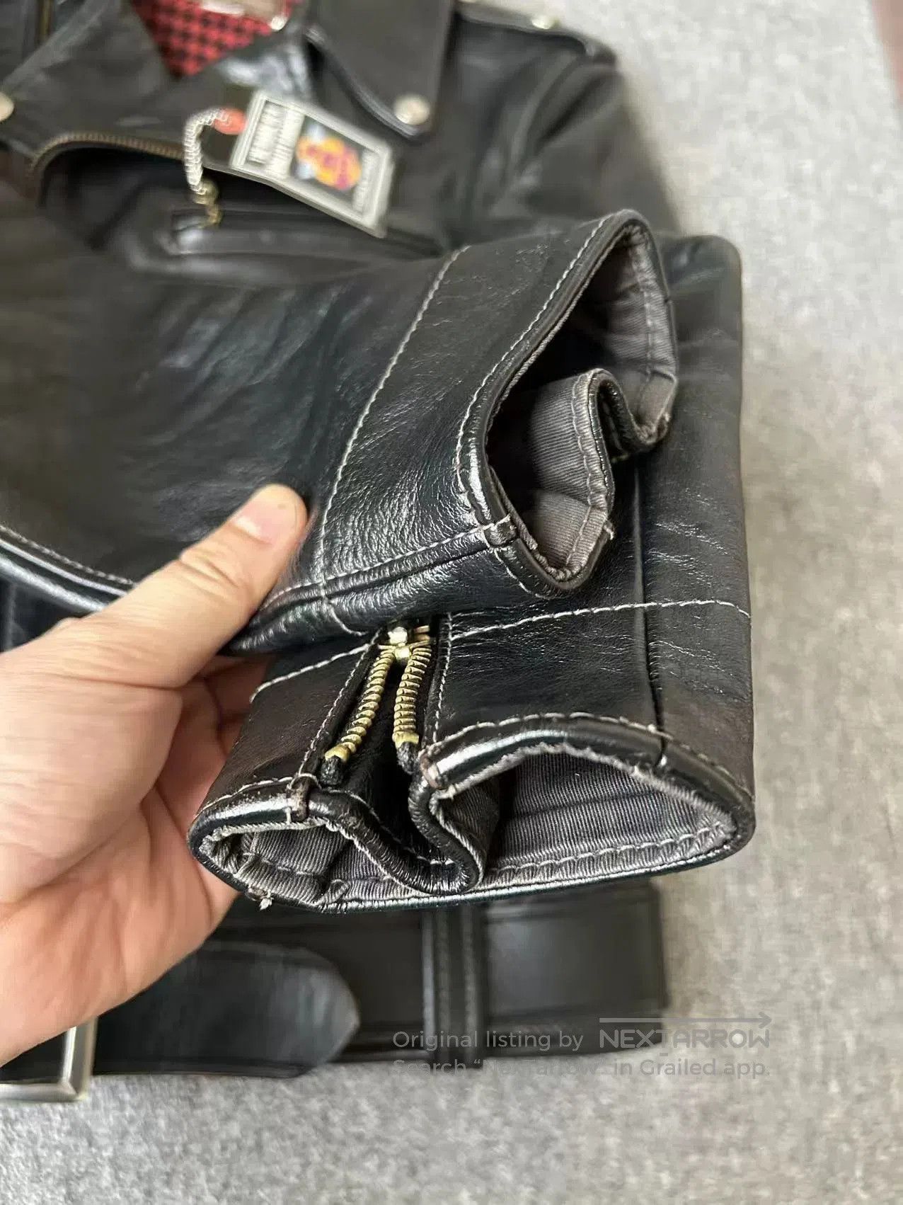 The Real McCoy's black leather motorcycle jacket with houndstooth lining. Size US S / EU 44-46 / 1 - 6 Thumbnail