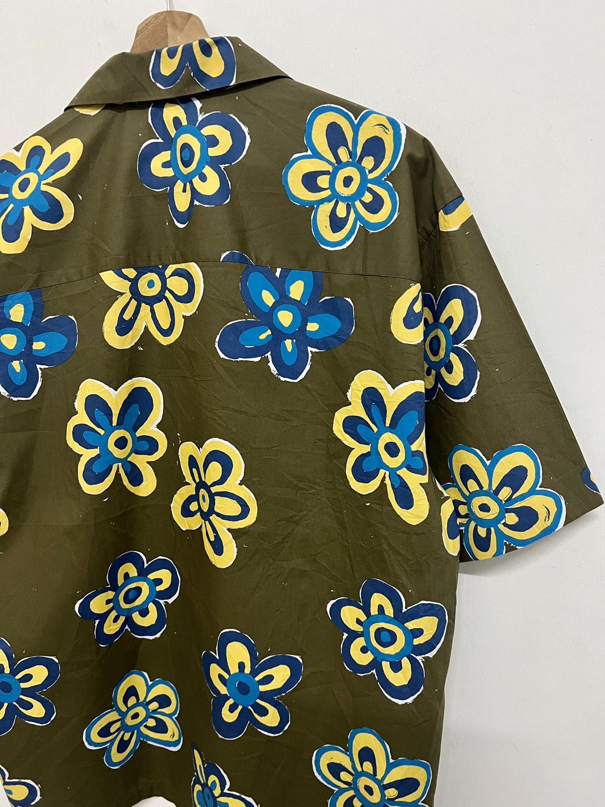 Marni × Uniqlo Marni Uniqlo Oversized Printed Open Collar Shirt Size US M / EU 48-50 / 2 - 11 Thumbnail