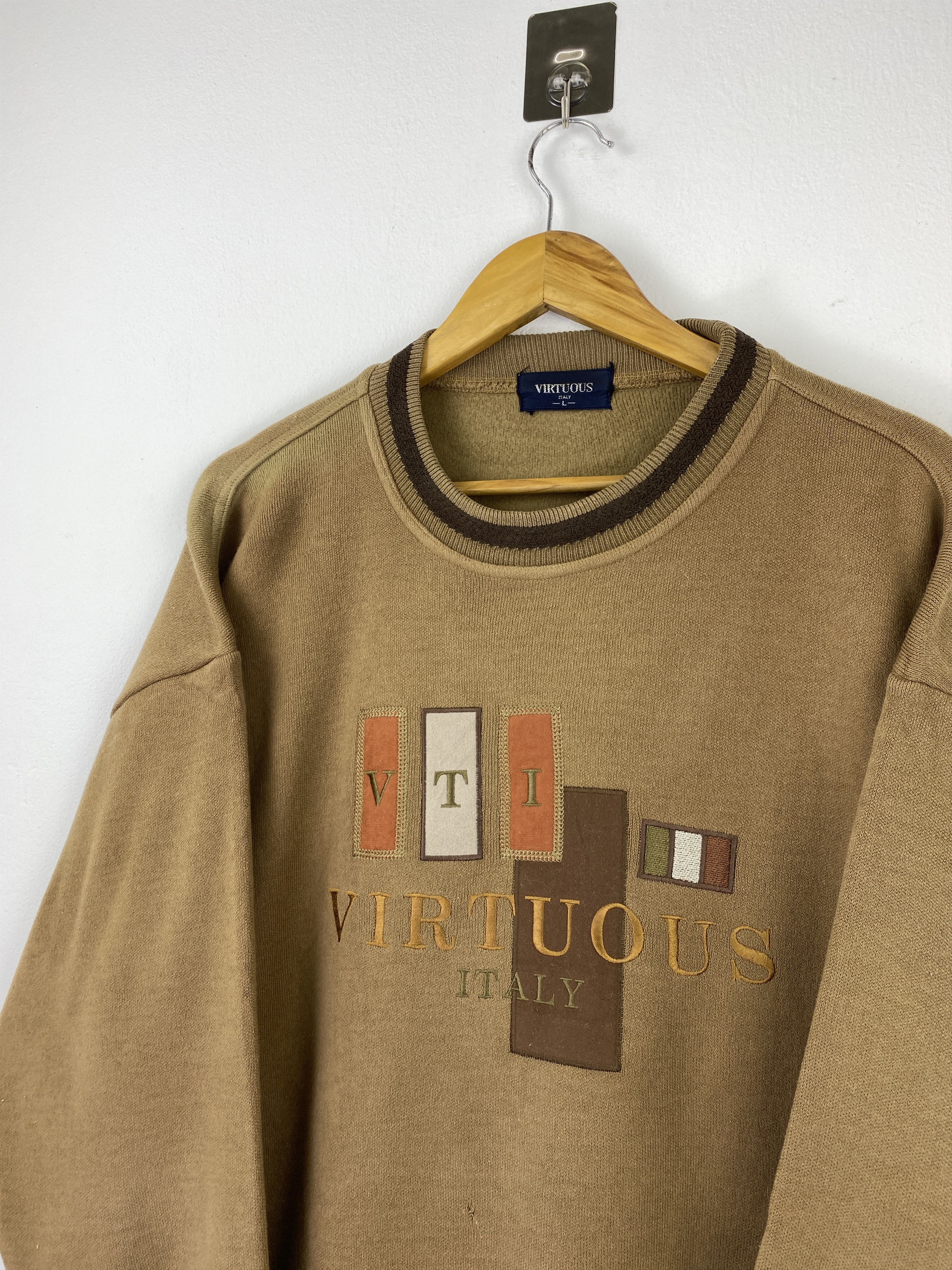 Vintage Vintage Virtuous Embroidered Sweatshirt SH0532 Size US L / EU 52-54 / 3 - 7 Thumbnail