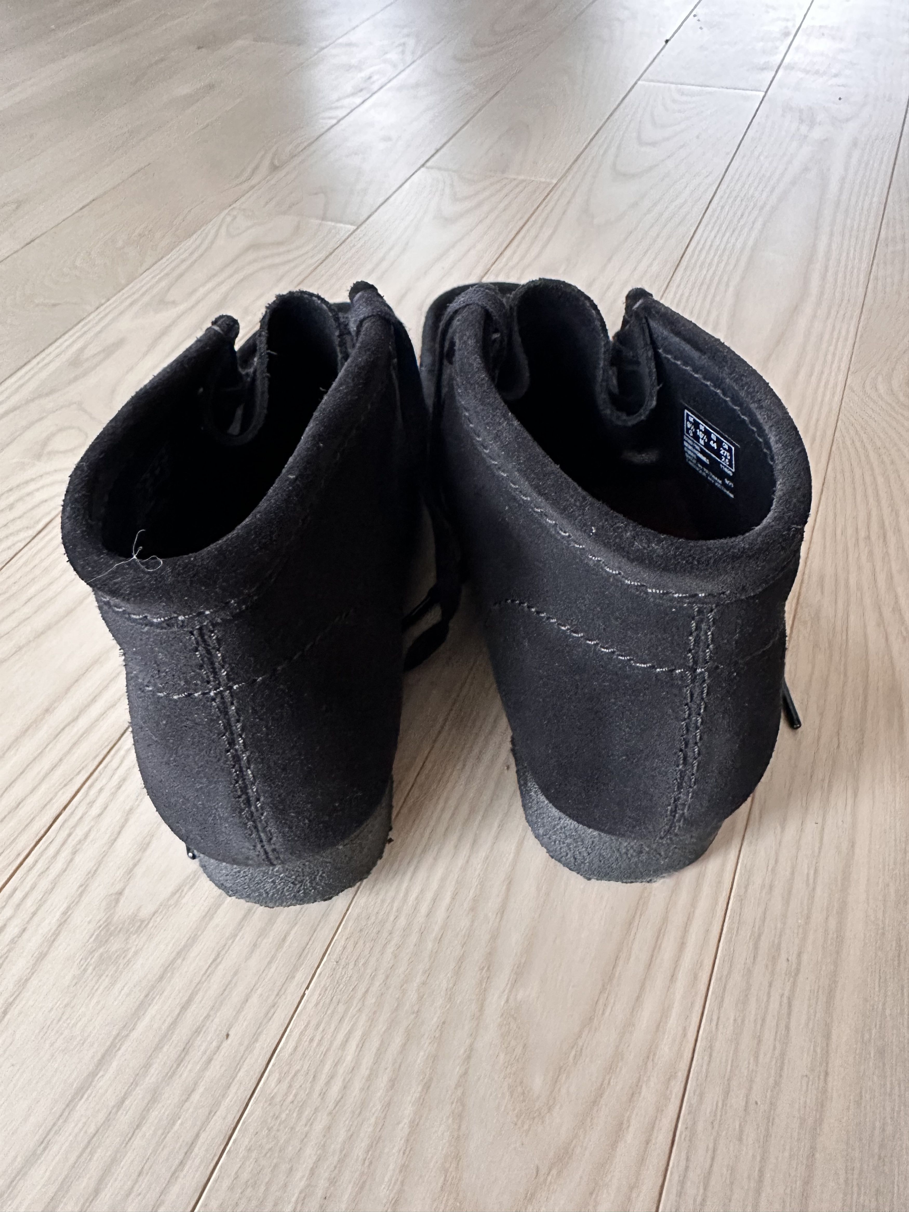 Clarks CLARKS Originals Wallabee Boots Black Suede Size US 10.5 / EU 43-44 - 4 Thumbnail