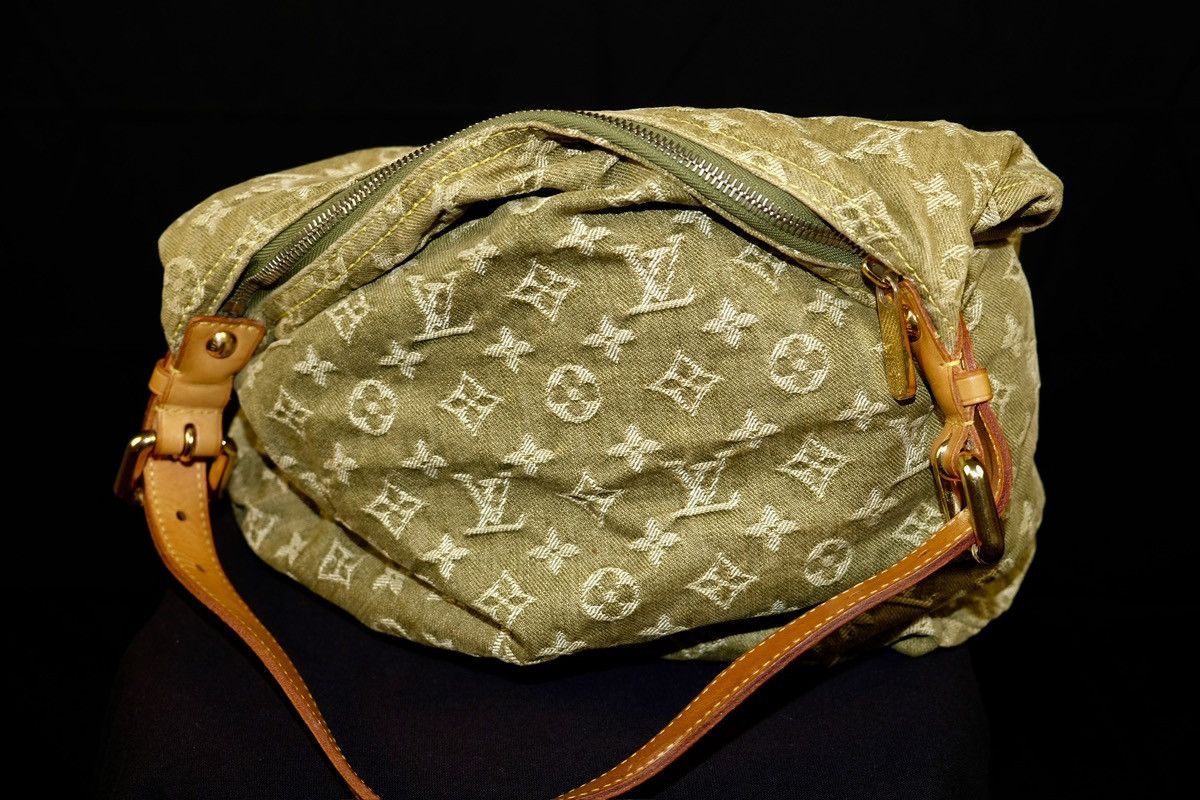Louis Vuitton Louis Vuitton Denim Baggy Shoulder Handbag Green Size ONE SIZE - 5 Thumbnail