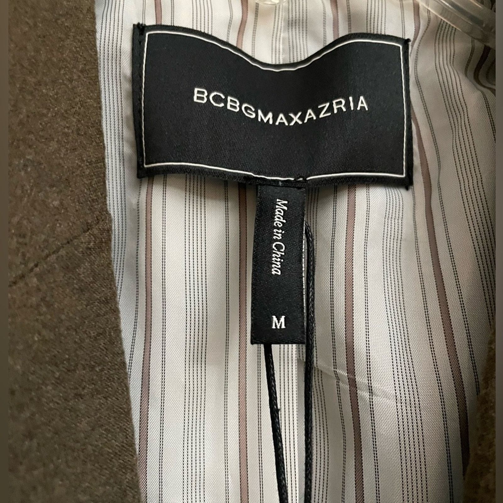 Bcbgmaxazria BCBG MaxAzria Front Pocket Olive Green Blazer Sz M Size M / US 6-8 / IT 42-44 - 2 Thumbnail