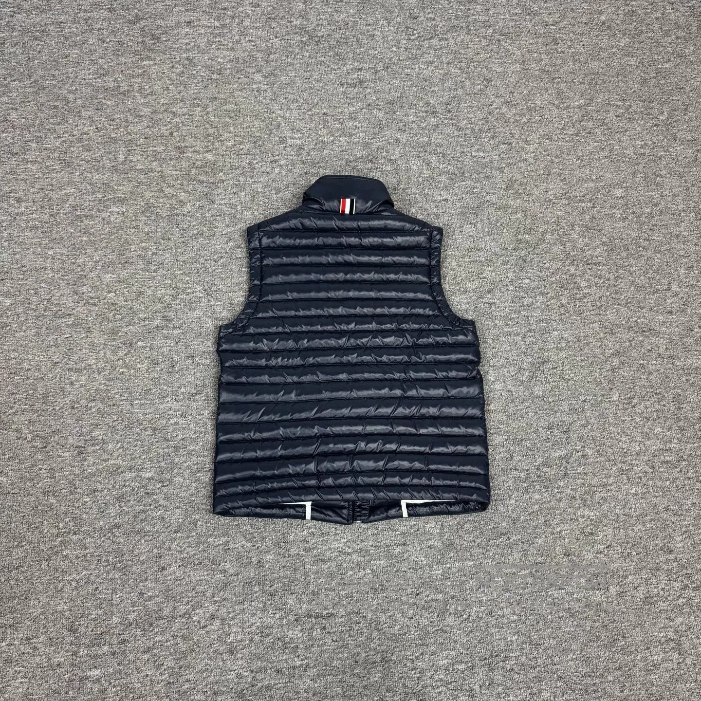 Thom Browne Thom Browne Classic four-barrier down vest| Size S / US 4 / IT 40 - 2 Thumbnail
