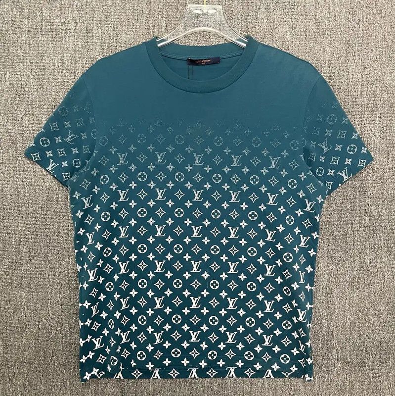 Louis Vuitton Louis Vuitton Blue Cotton Men's T-Shirt 0089 Size US M / EU 48-50 / 2 - 1 Thumbnail