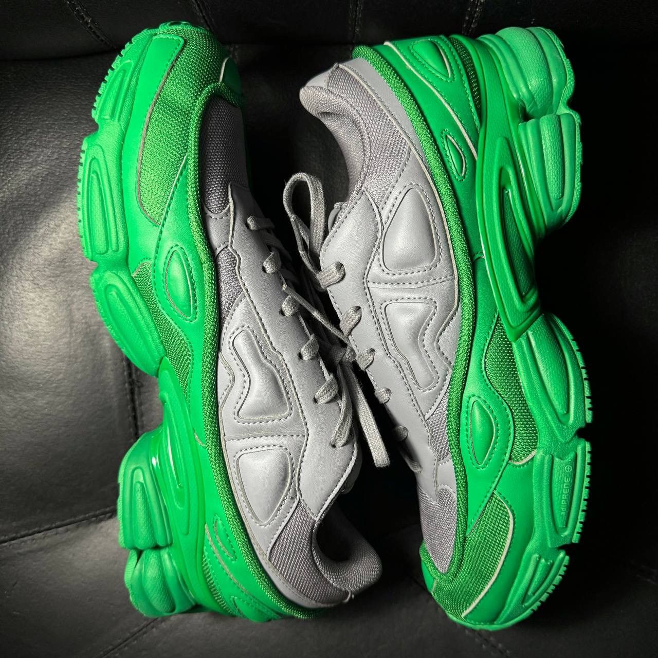 Adidas × Raf Simons adidas raf simons ozweego Size US 11 / EU 44 - 5 Thumbnail