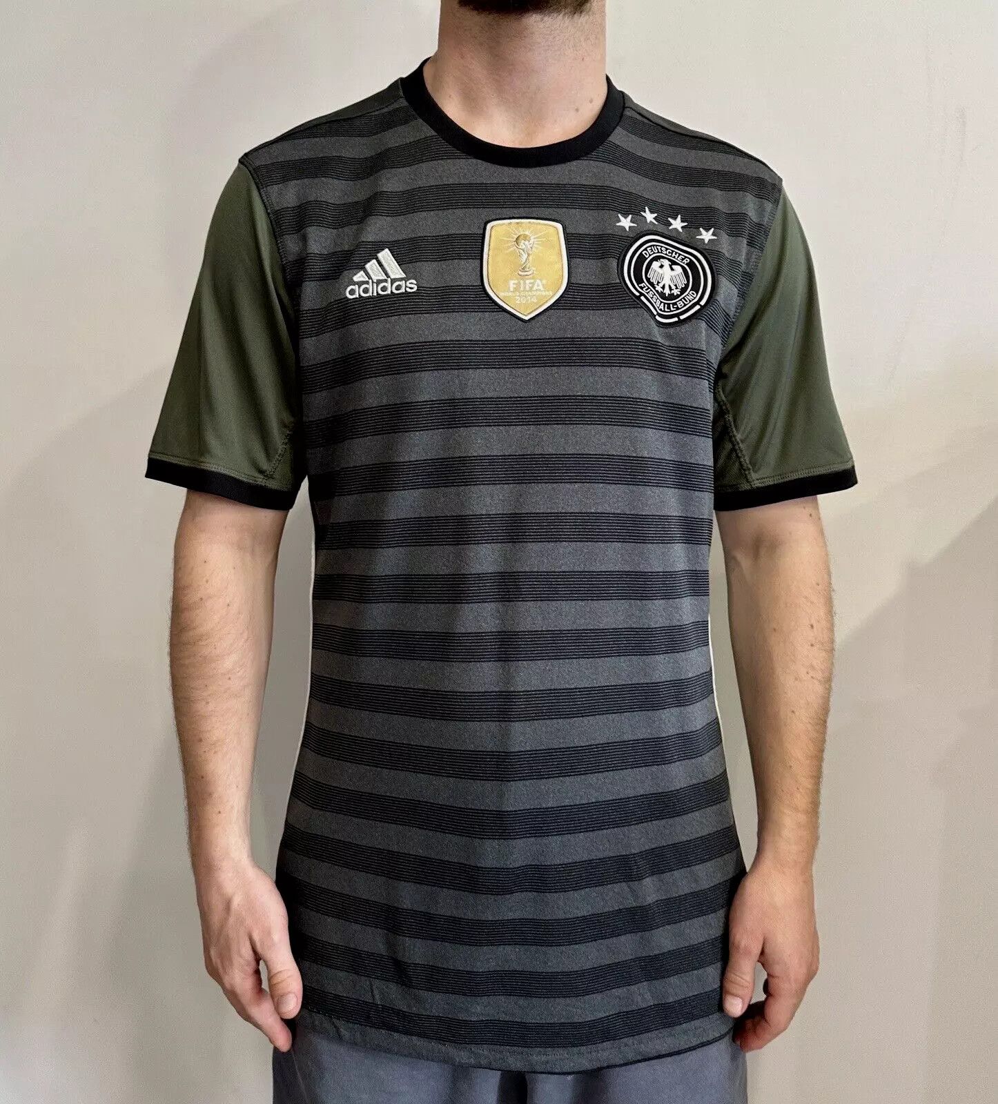 Adidas GERMANY NATIONAL 2015 2016 AWAY JERSEY SHIRT SOCCER FOOTBALL Size US L / EU 52-54 / 3 - 1 Thumbnail
