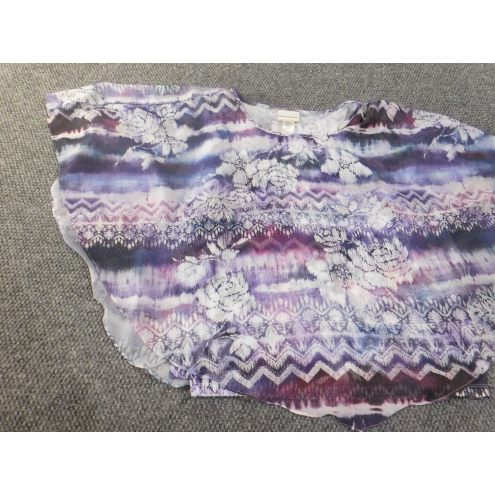 Vintage Alfred Dunner Blouse Shirt 1X Womens Purple Sleeveless Geometric Knit Polyester Pullover Casual Round Neck Floral Size XL / US 12-14 / IT 48-50 - 4 Thumbnail