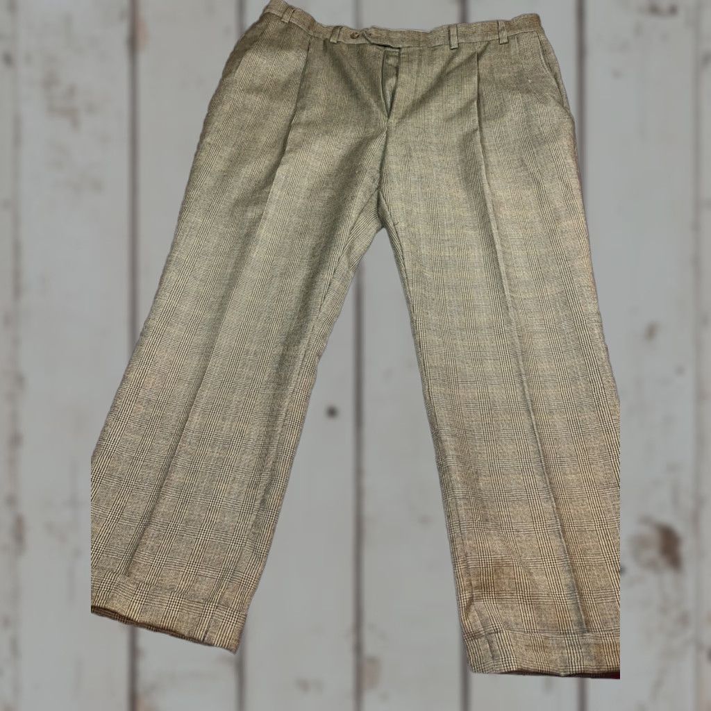 Nautica VINTAGE Nautica Dress Pants plaid Gray Tan Wool Cashmere Pleated 40 x 32 Mens Sz 40 Regular Zip Hook & Eye Front Pleated Pockets Cuffed 60s? Size US 40 / EU 56 - 1 Thumbnail