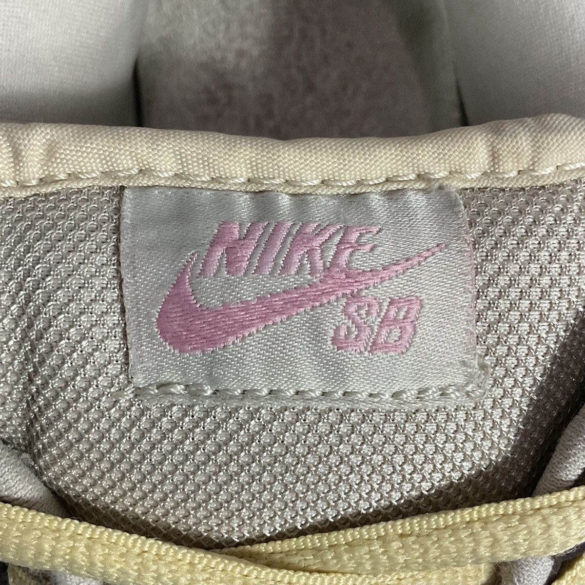 Nike SB Dunk Low Golf Net 2005 Size US 8.5 / EU 41-42 - 11 Thumbnail