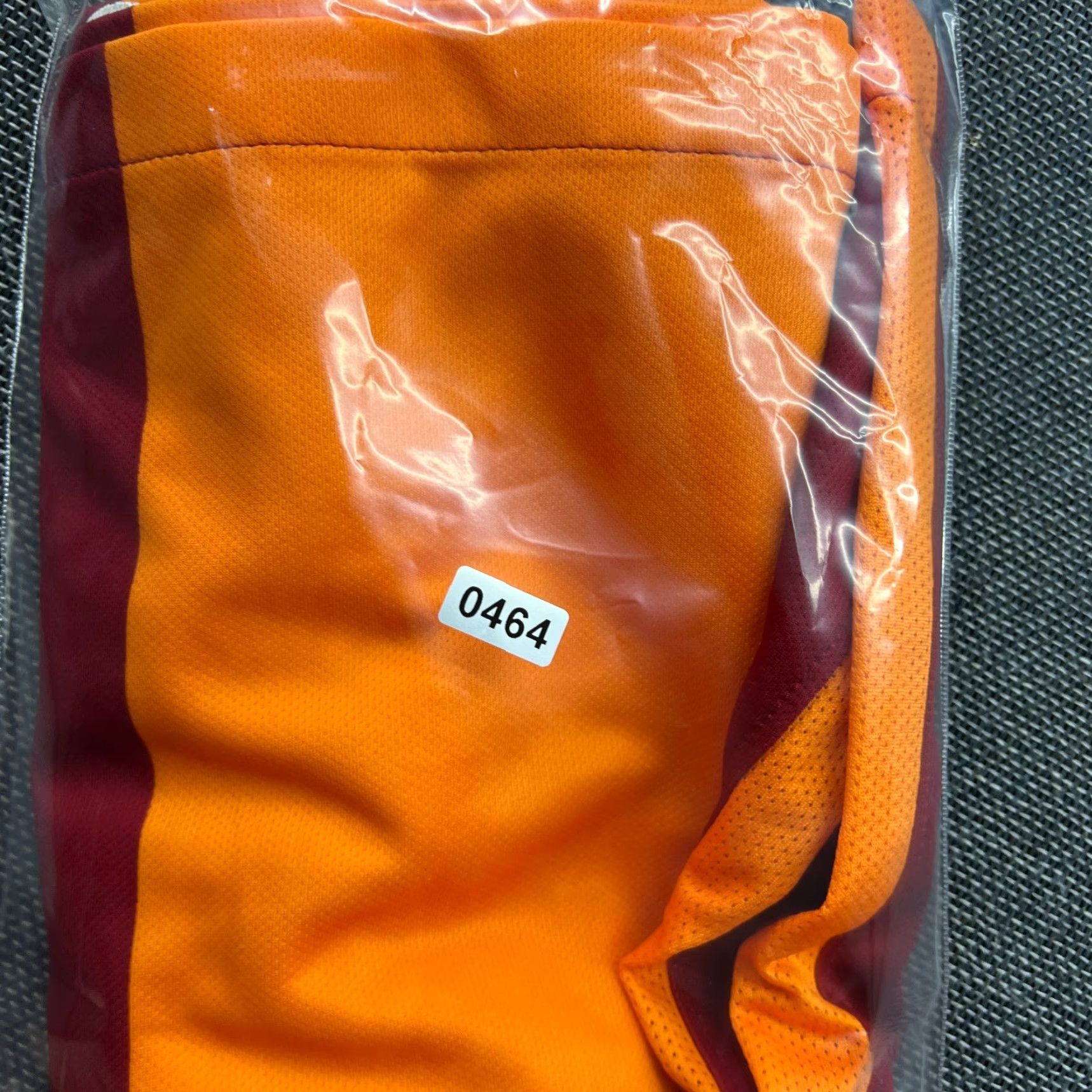 Nike Nike Galatasaray 2015 2016 Home #10 Wesley Sneijder Football Jersey Medium Shirt M Multicolor Nike Shirt Size US M / EU 48-50 / 2 - 2 Thumbnail