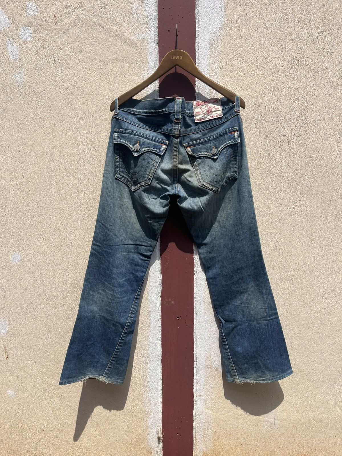 Vintage Thrashed True Religion Joey Bootcut – Heavy Fade Distress Size US 33 - 1 Thumbnail