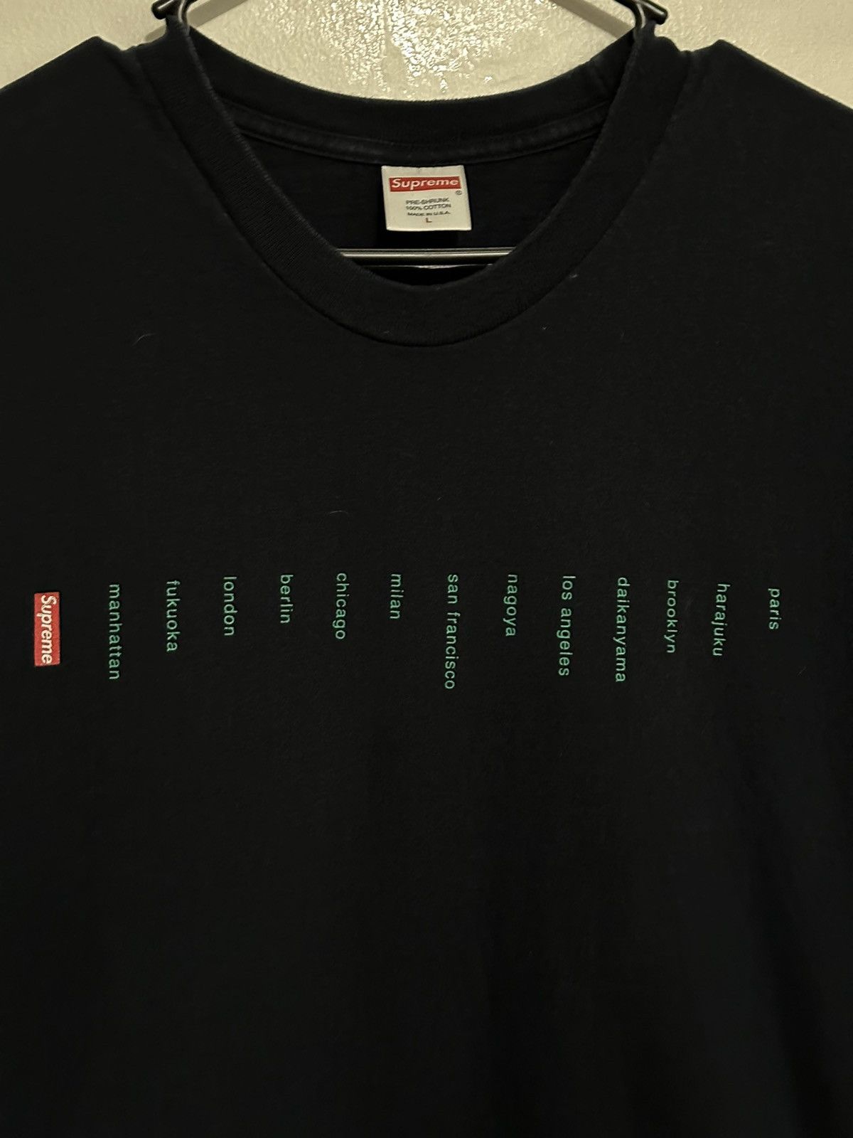 Supreme Supreme Location Tee Size US L / EU 52-54 / 3 - 2 Thumbnail
