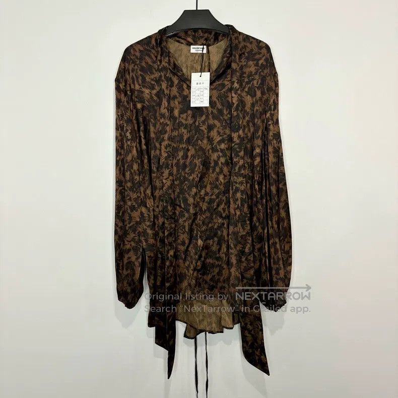 Balenciaga Balenciaga Long Sleeve Shirt, Animal Print Butterfly Bow L Size XXS / US 00 / IT 34 - 1 Thumbnail