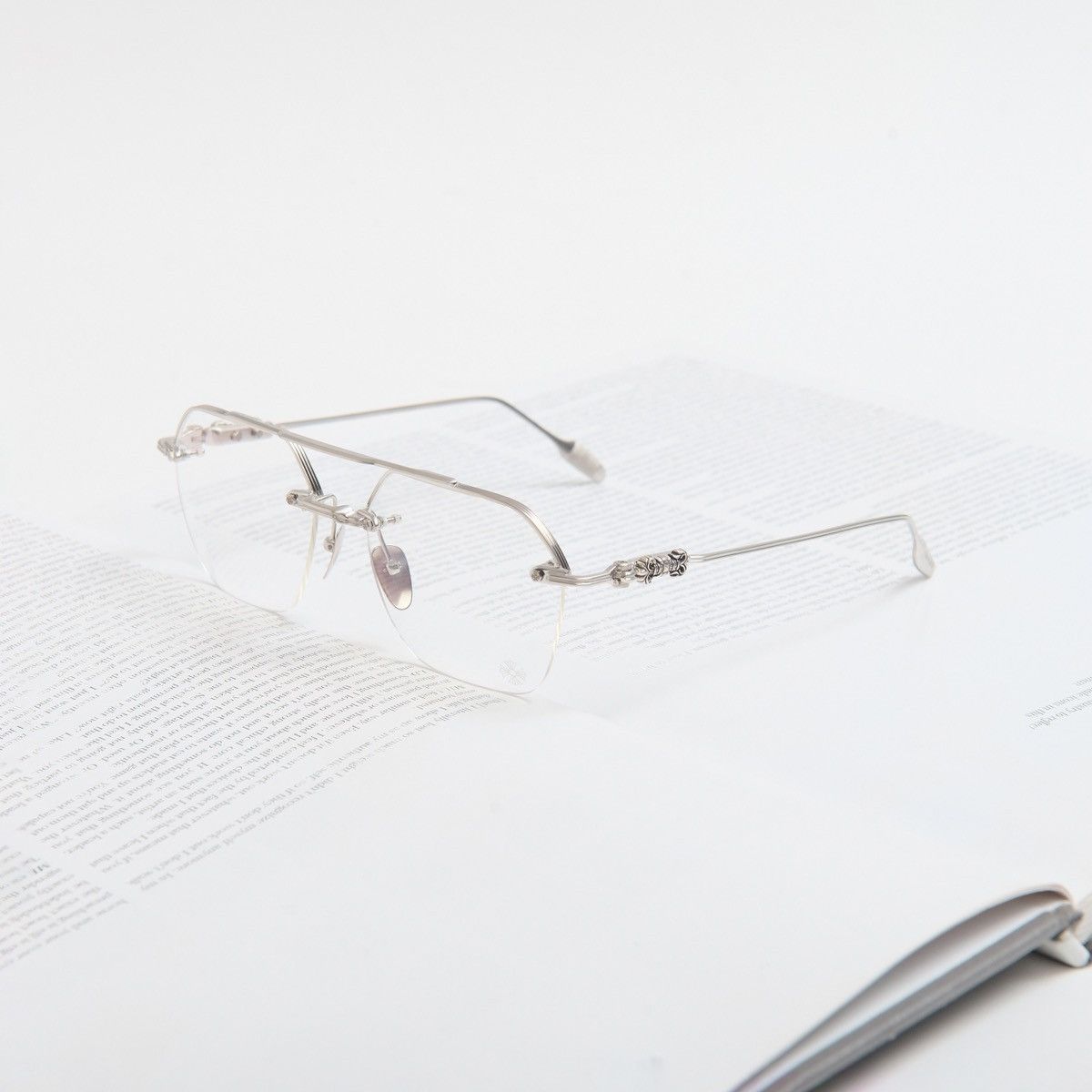 Chrome Hearts CHROME HEARTS FLUID BRUSHED SILVER GLASSES Size ONE SIZE - 1 Thumbnail