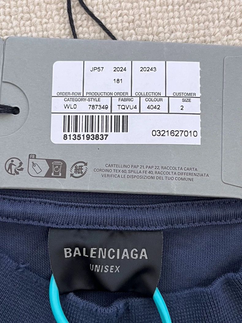 Balenciaga Balenciaga size 2 Faded Logo Print Crew Neck Short Sleeve T Size US S / EU 44-46 / 1 - 4 Thumbnail