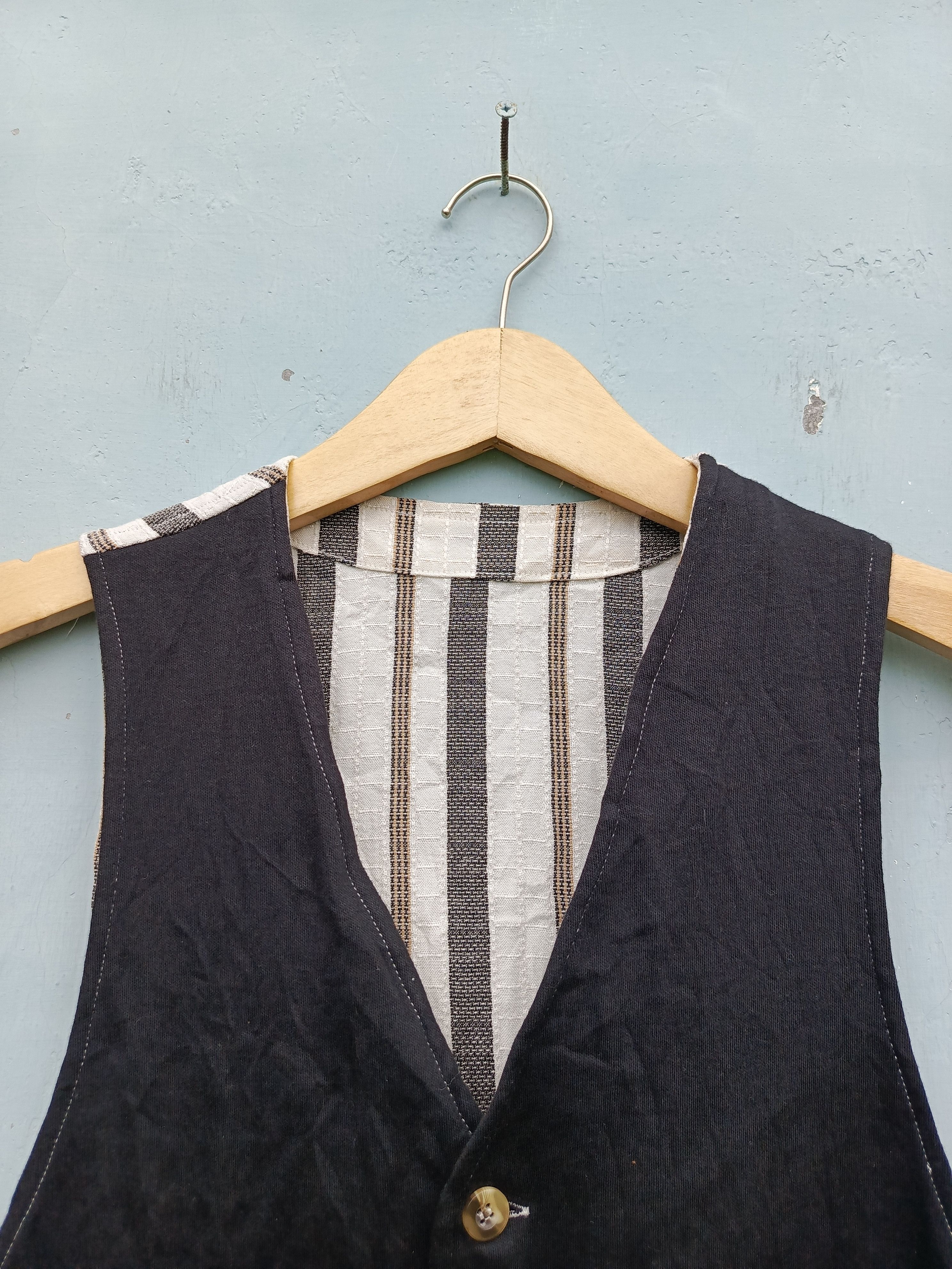 Japanese Brand Daily news clothes by N.G women vest Size L / US 10 / IT 46 - 2 Thumbnail