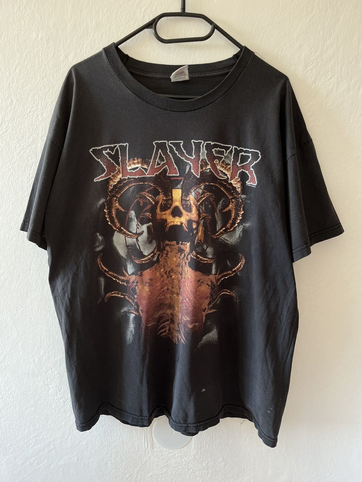 image of Band Tees x Rock Tees Vintage Slayer 2004 Trashed Tees Trash Metal Washed Rock in Washed Black (Siz