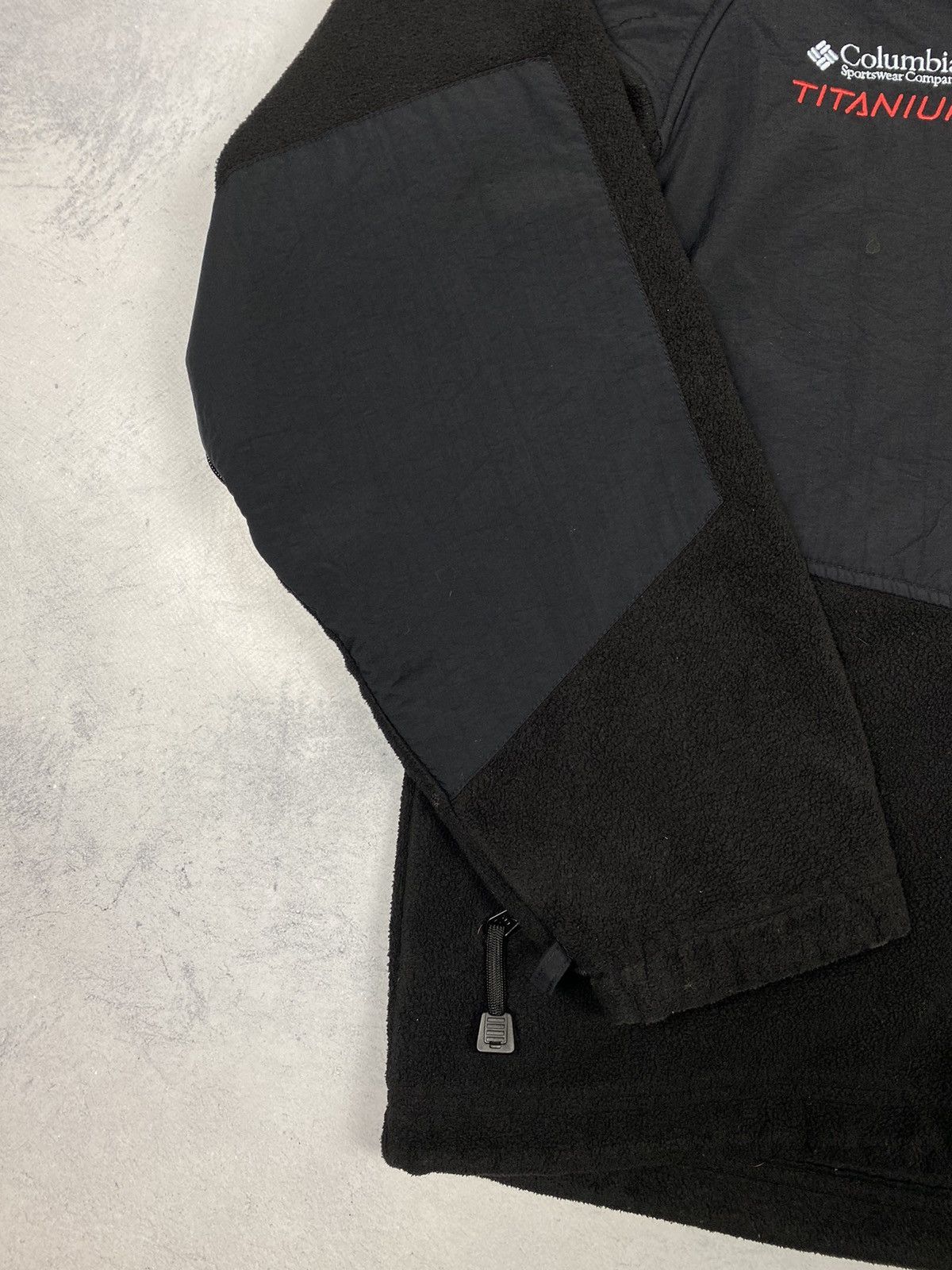 Columbia Vintage Columbia Titanium Full Zip Fleece Jacket Gorpcore Size US L / EU 52-54 / 3 - 5 Thumbnail