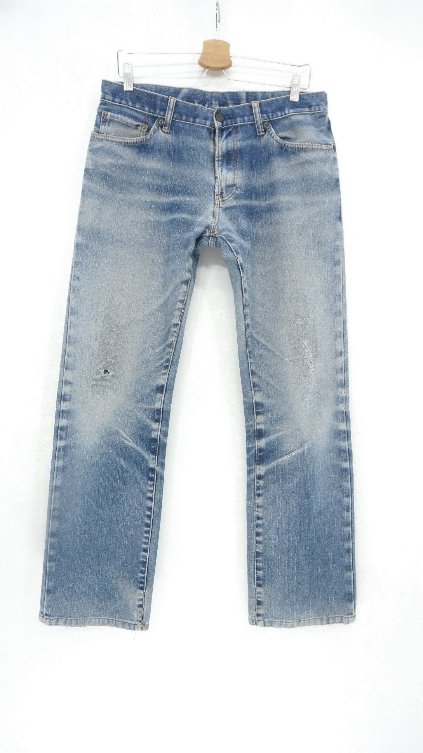 Uniqlo Uniqlo Jeans UJ Insulated Distressed Jeans Size US 33 - 1 Thumbnail
