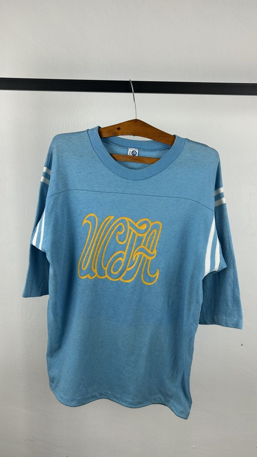 Vintage 1990s UCLA Raglan Top Size US L / EU 52-54 / 3 - 3 Thumbnail
