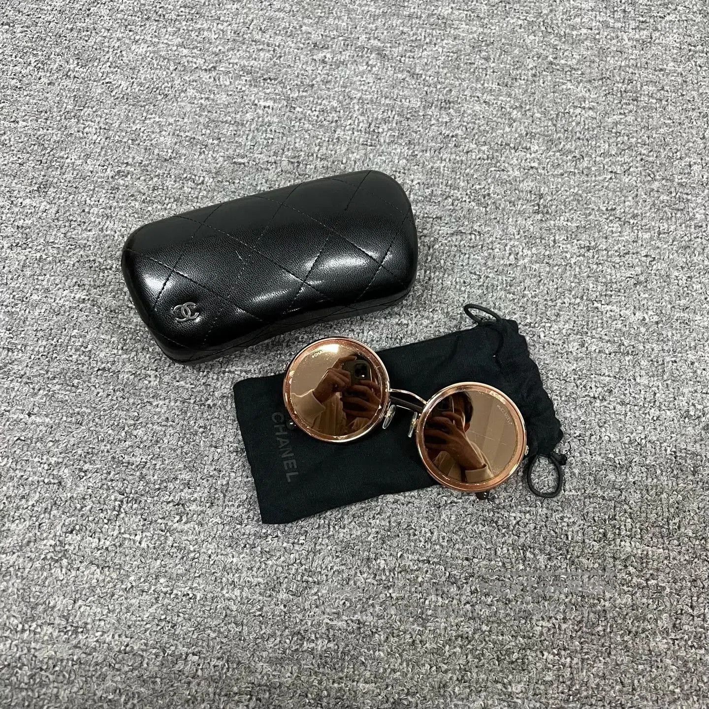 Chanel Chanel Rose Gold Round Sunglasses. Size ONE SIZE - 3 Thumbnail