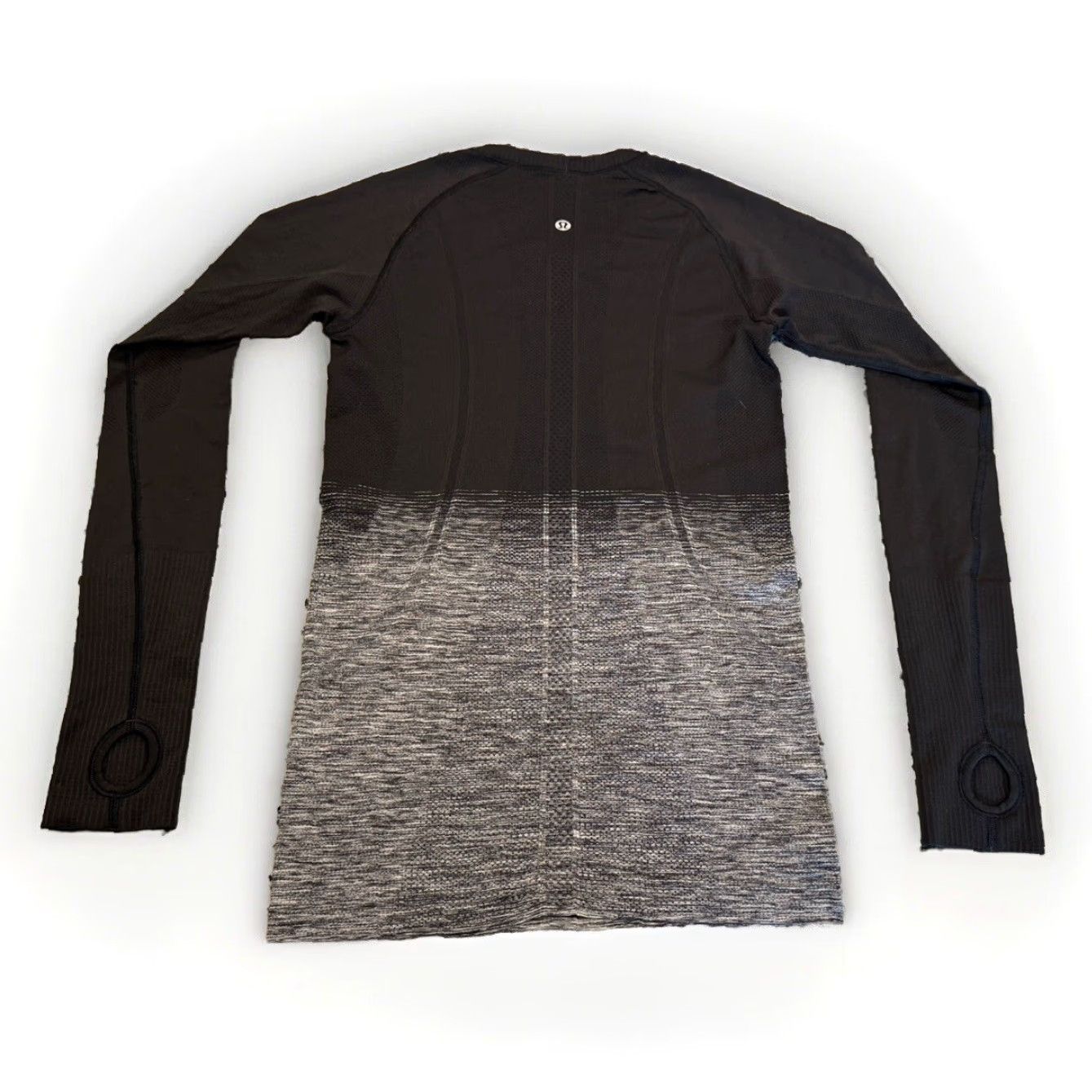 Lululemon Lululemon Swiftly Tech Long Sleeve Crew T-Shirt Size 6 Black White Ombré Women Pullover Breathable Lightweight Stretch Size M / US 6-8 / IT 42-44 - 3 Thumbnail