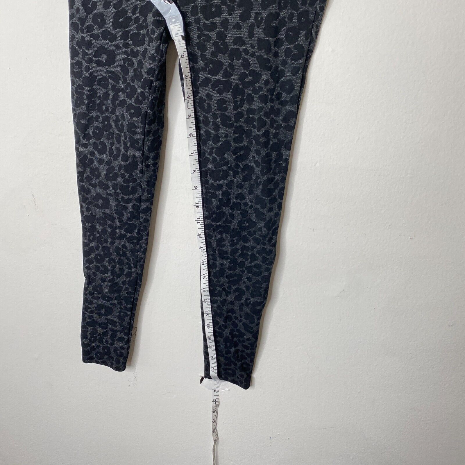 Loft Loft Black Gray Leopard Ponte Legging Jegging High Waist XSP Size 25" / US 0 / IT 36 - 9 Thumbnail